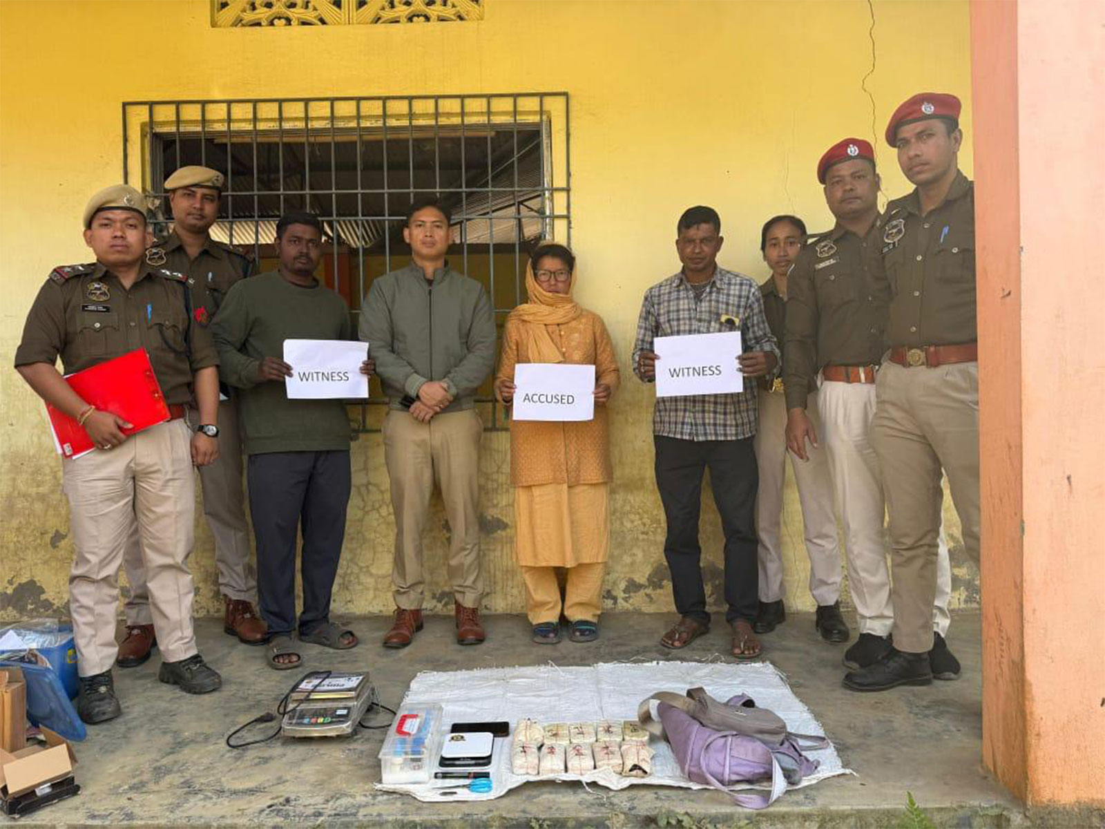 Assam police with arrested accused (Photo/ Cachar police)