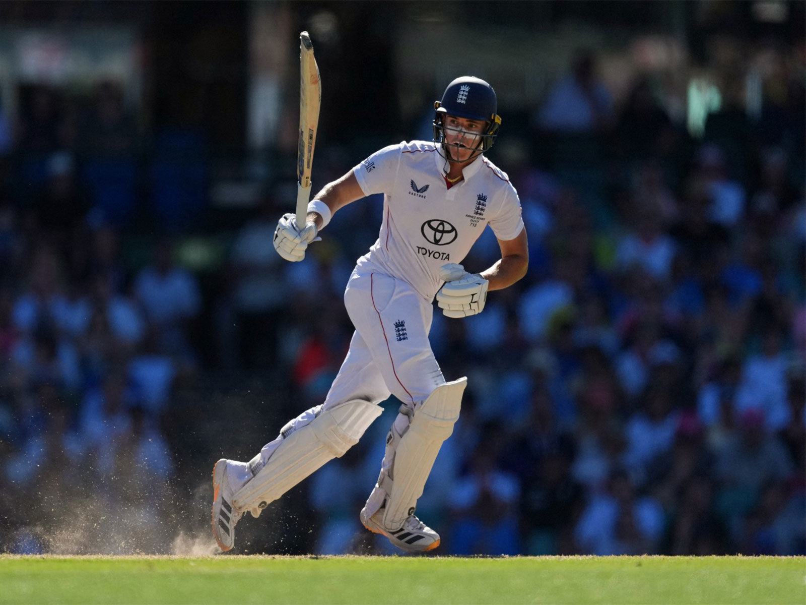 Jacob Bethell (Photo: Reuters)