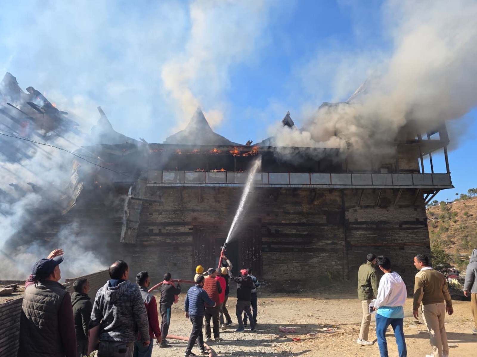 Massive fire breaks out at historic Kyonthal Palace near Shimla (Photo/ANI)