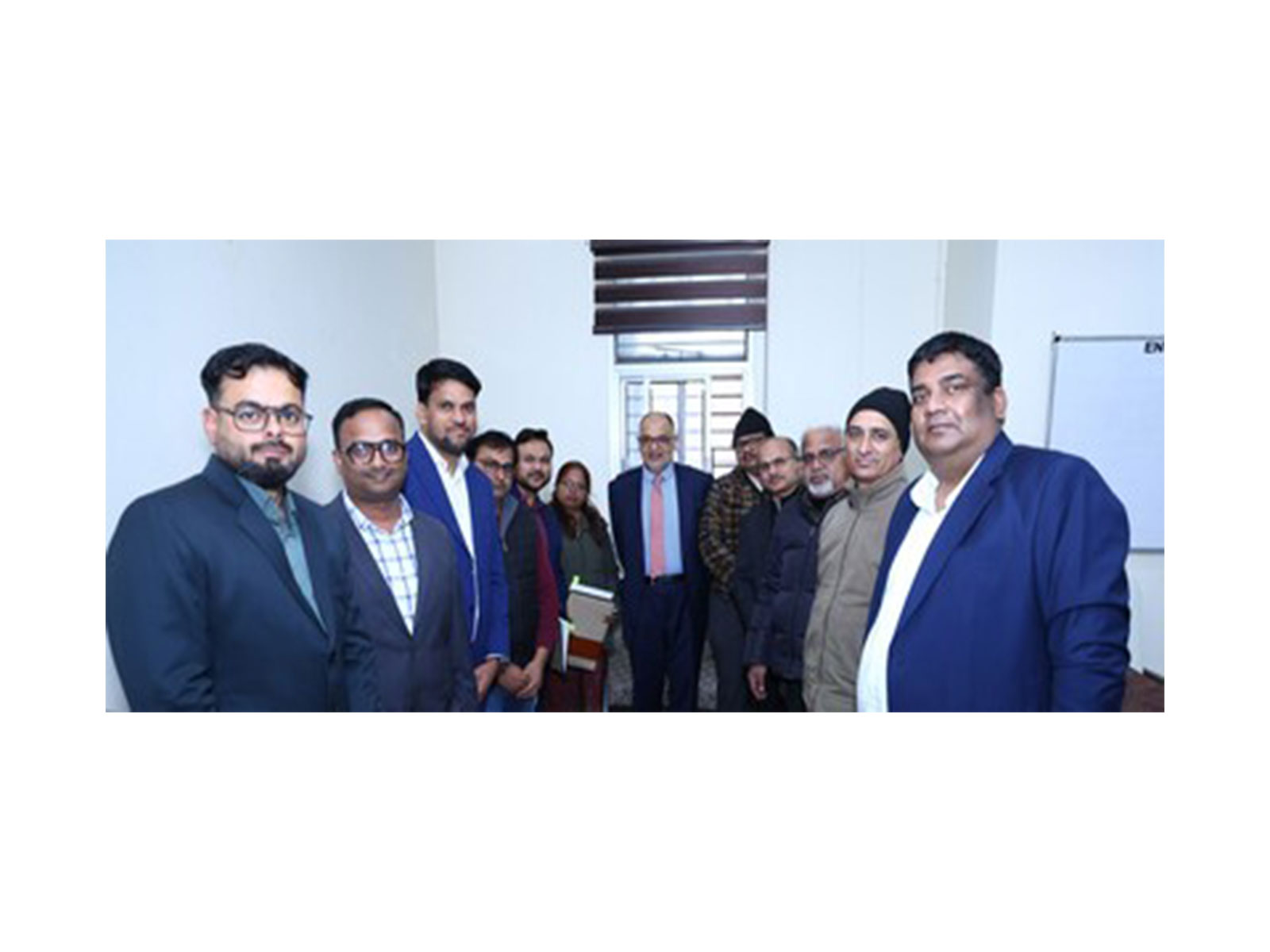 Senior leadership members from ACES and BSNL during the signing of an agreement to enable connectivity at Noida International Airport.