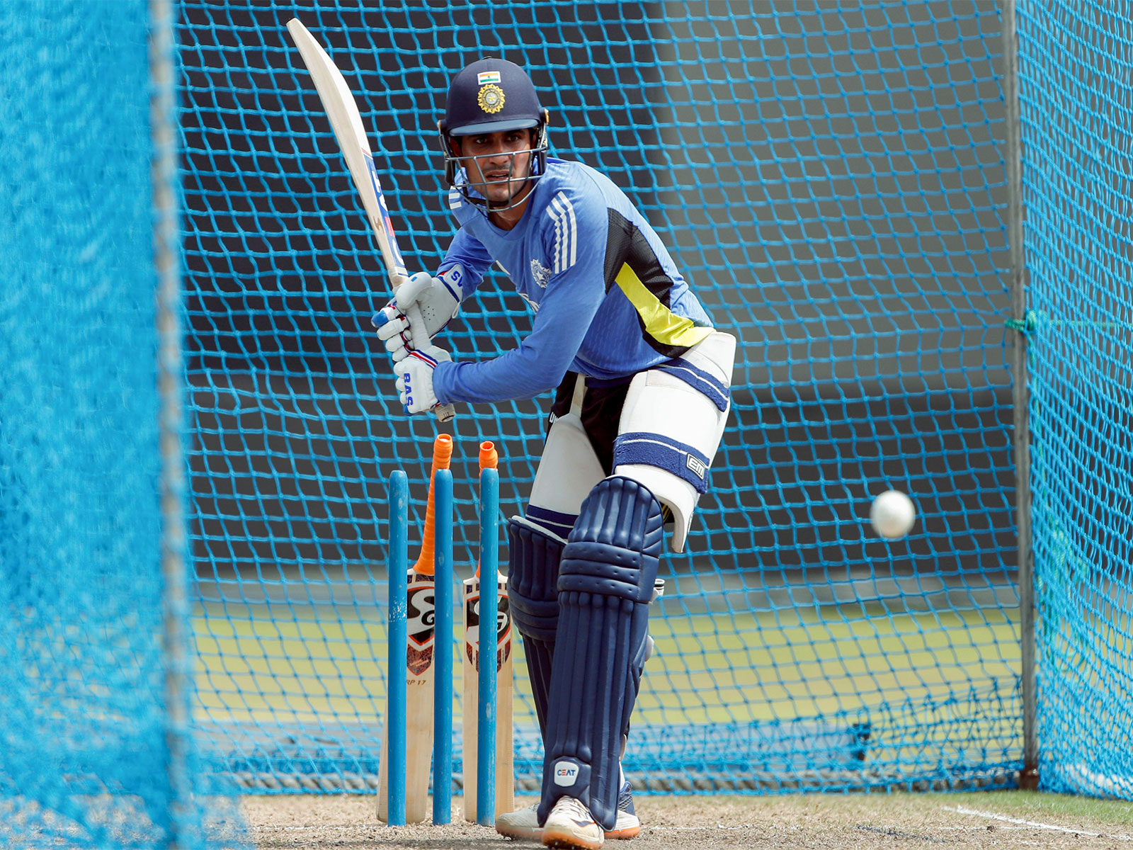
    Gill sweats it out in nets ahead of 1st NZ ODI at Vadodara
    