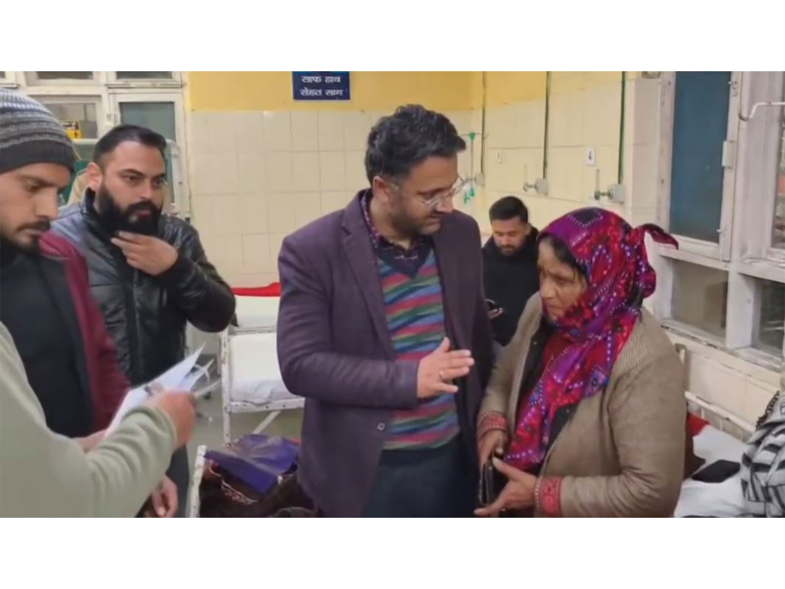 Solan administration assists injured after Sirmaur bus mishap (Photo/ANI)