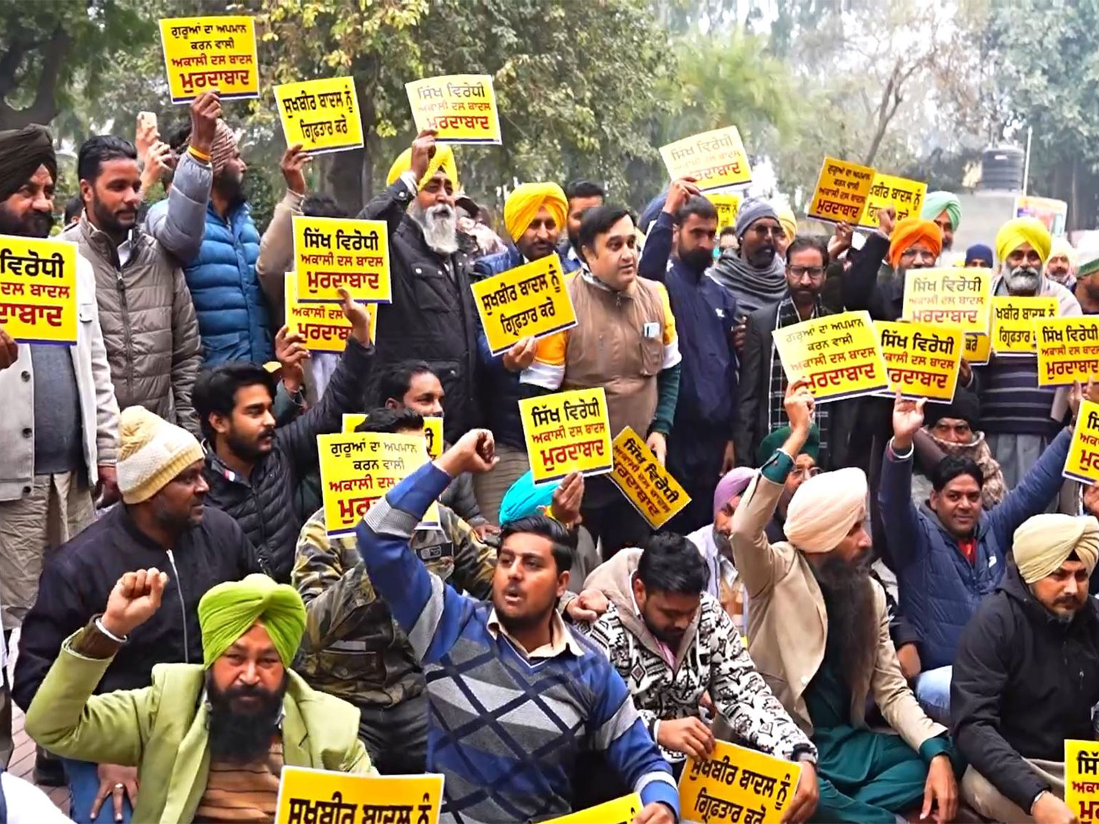 AAP leaders protest at Raj Ghat over alleged doctored video of Atishi (Photo/AAP)