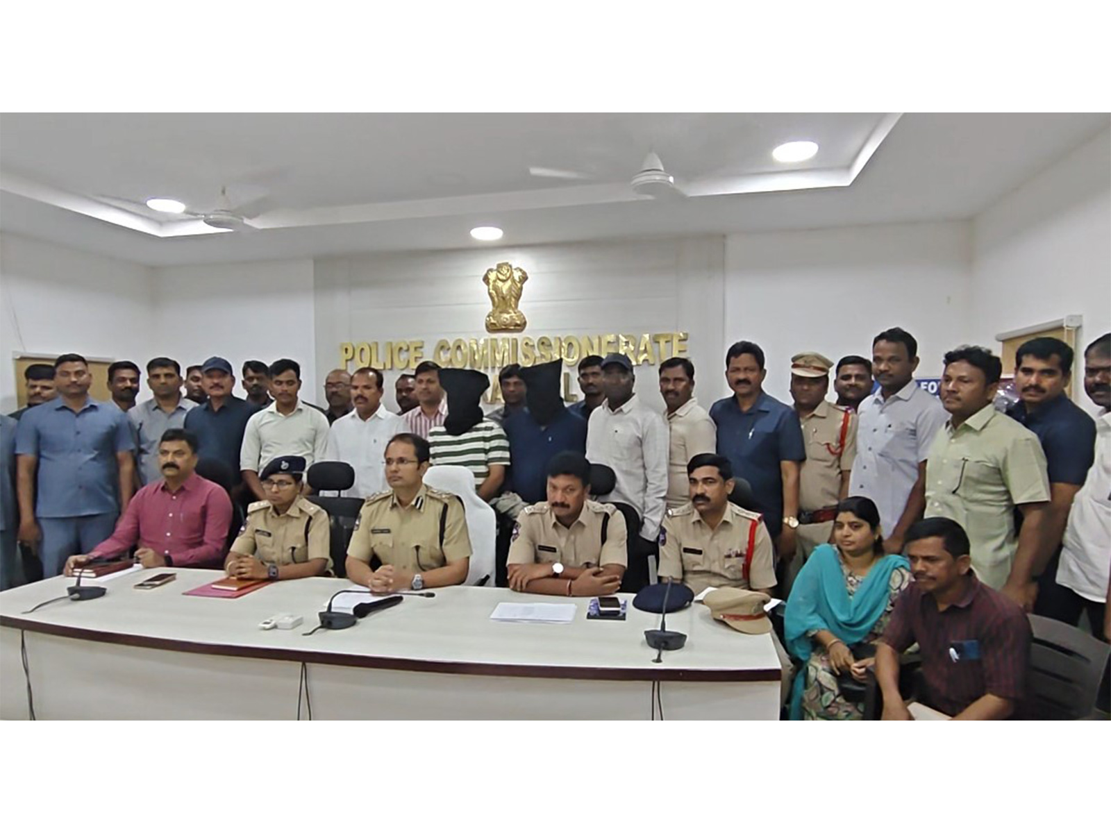 Kazipet Police arrest suspects in infant kidnapping case in Warangal (Photo/ANI)