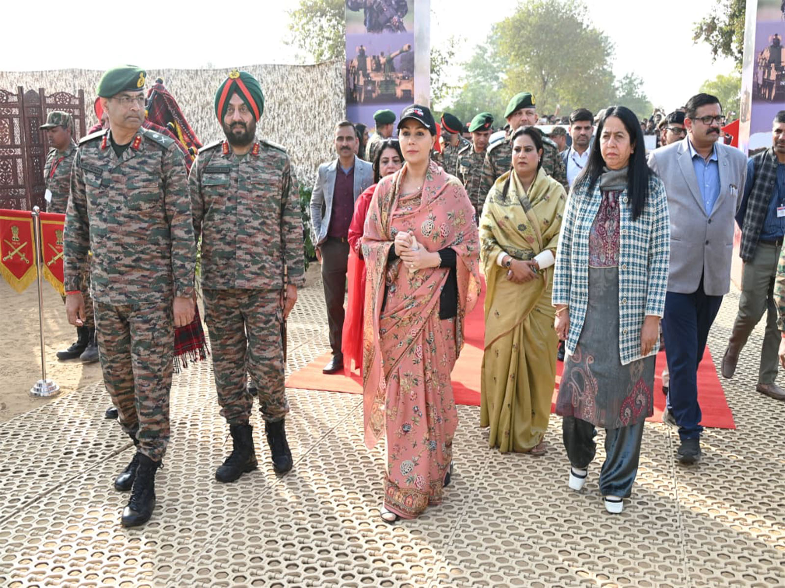 Rajasthan Deputy CM Diya Kumari at  ‘Know Your Army Mela’ (Photo/PIB)