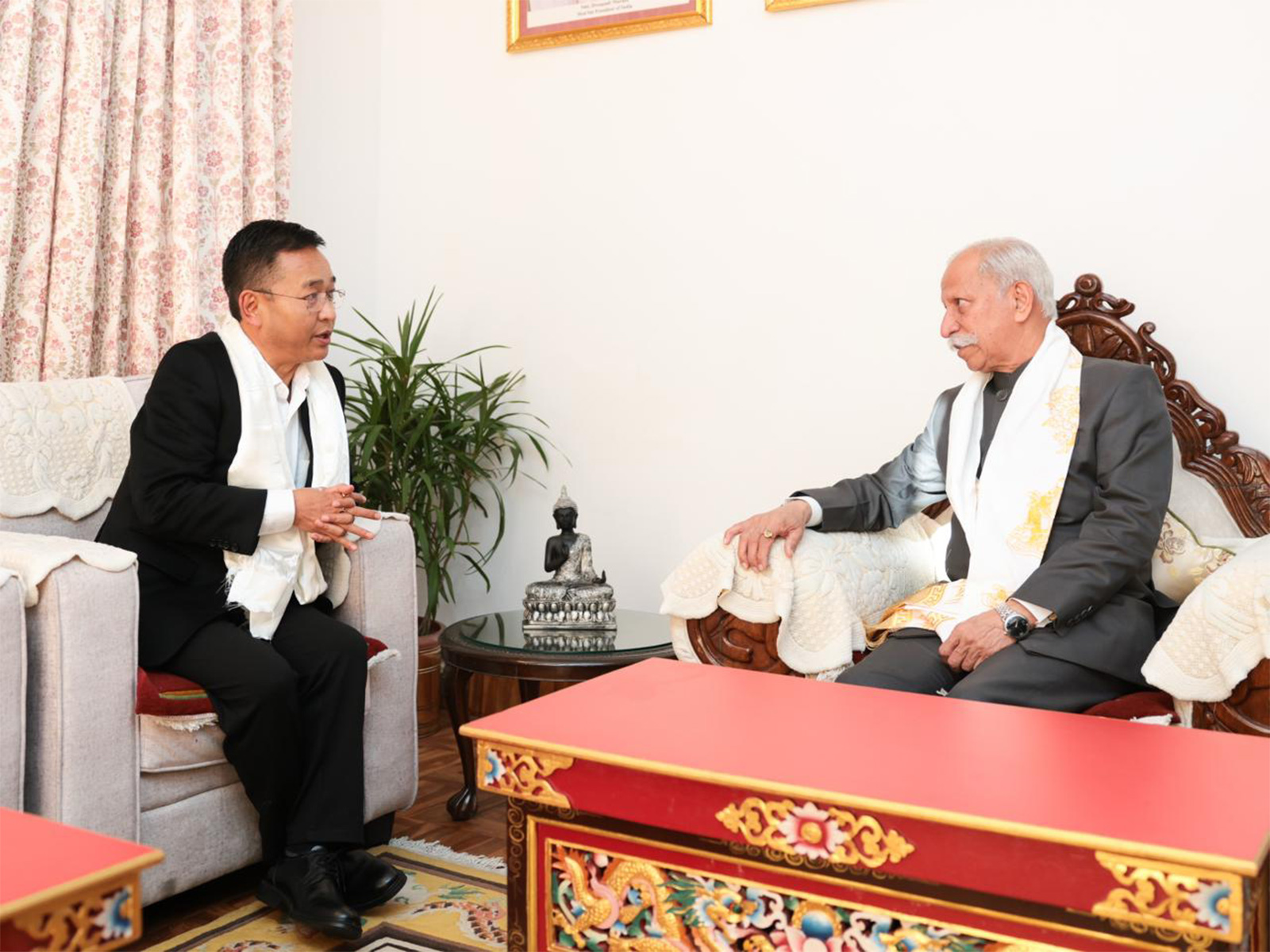 Sikkim Chief Minister Prem Singh Tamang with Governor of Arunachal Pradesh, Lt. General KT Parnaik (Retd.) (Photo/ANI) Sikkim Chief Minister Prem Singh Tamang with Governor of Arunachal Pradesh, Lt. General KT Parnaik (Retd.) (Photo/ANI)