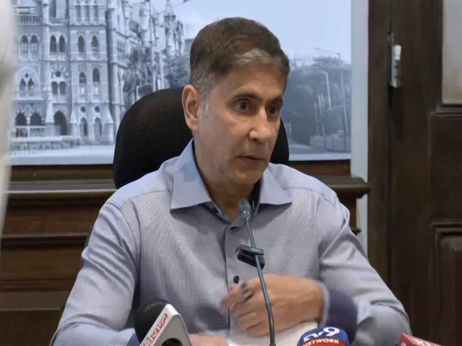 BMC Commissioner Bhushan Gagrani (Photo/ANI) BMC Commissioner Bhushan Gagrani (Photo/ANI)