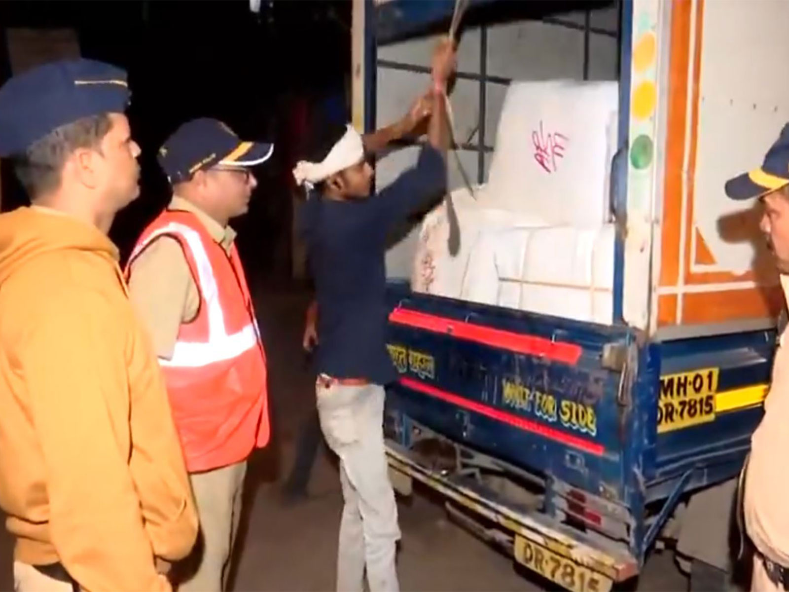 Mumbai police tighten security ahead of the upcoming BMC Polls (Photo/ANI)