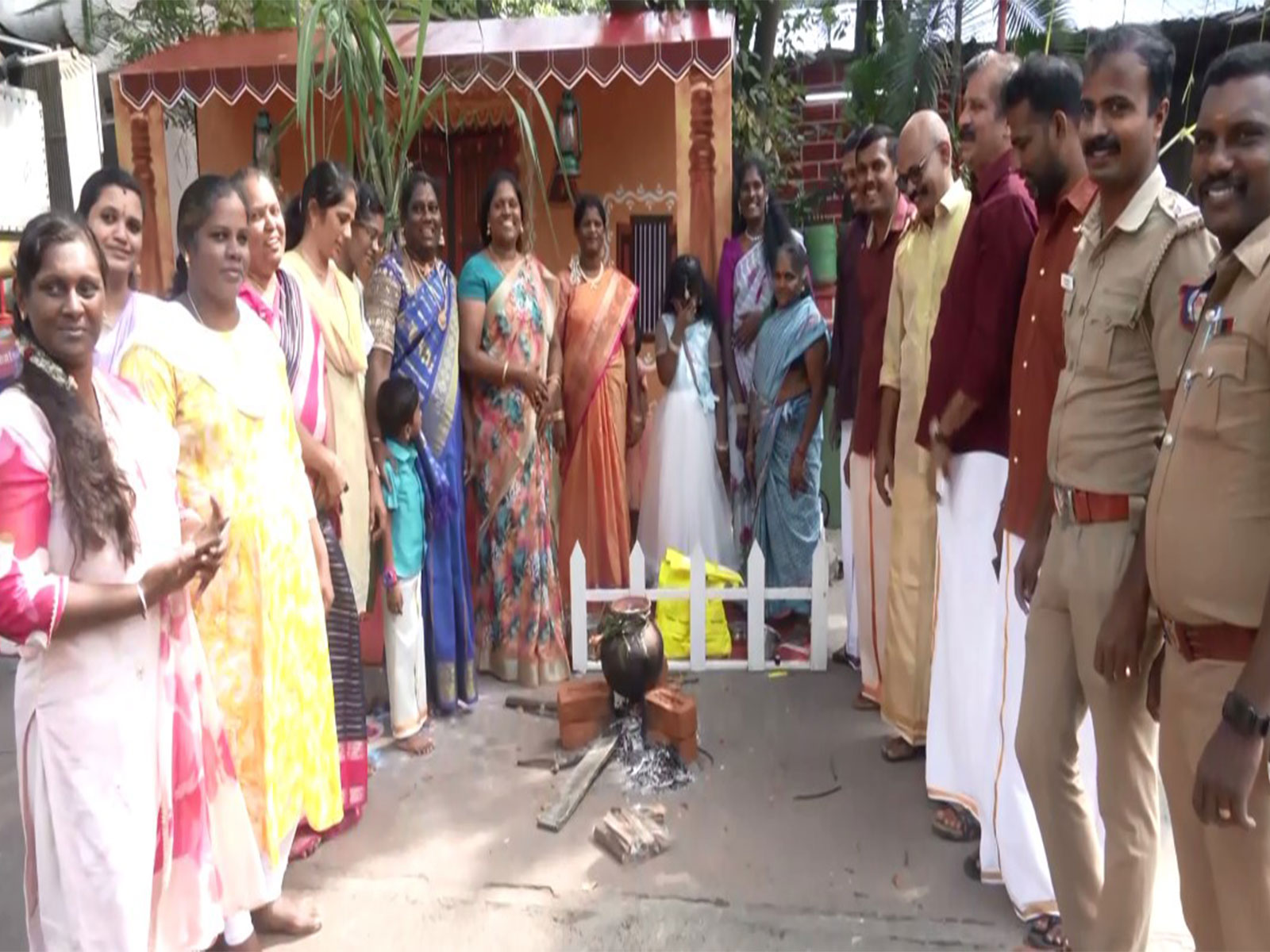 KK Nagar Police celebrate Pongal with families outside station (Photo/ANI)