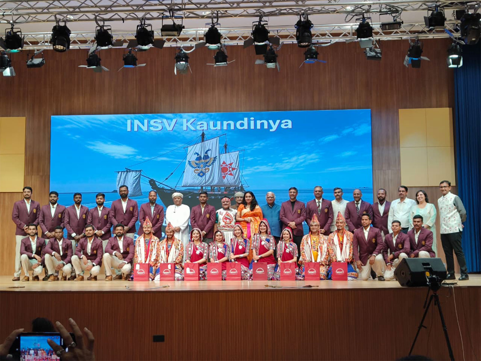 Indian diaspora in Oman hosts grand welcome for INSV KAUNDINYA crew. (Photo/ANI)