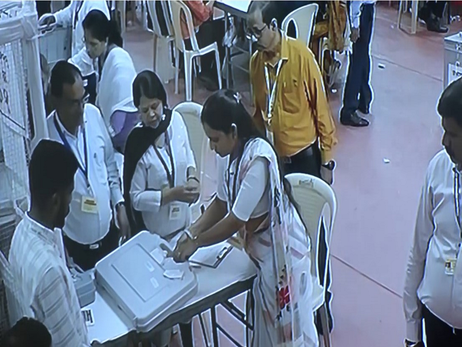 Visuals from the BMC polls counting ventre in Mumbai (Photo/ANI)
