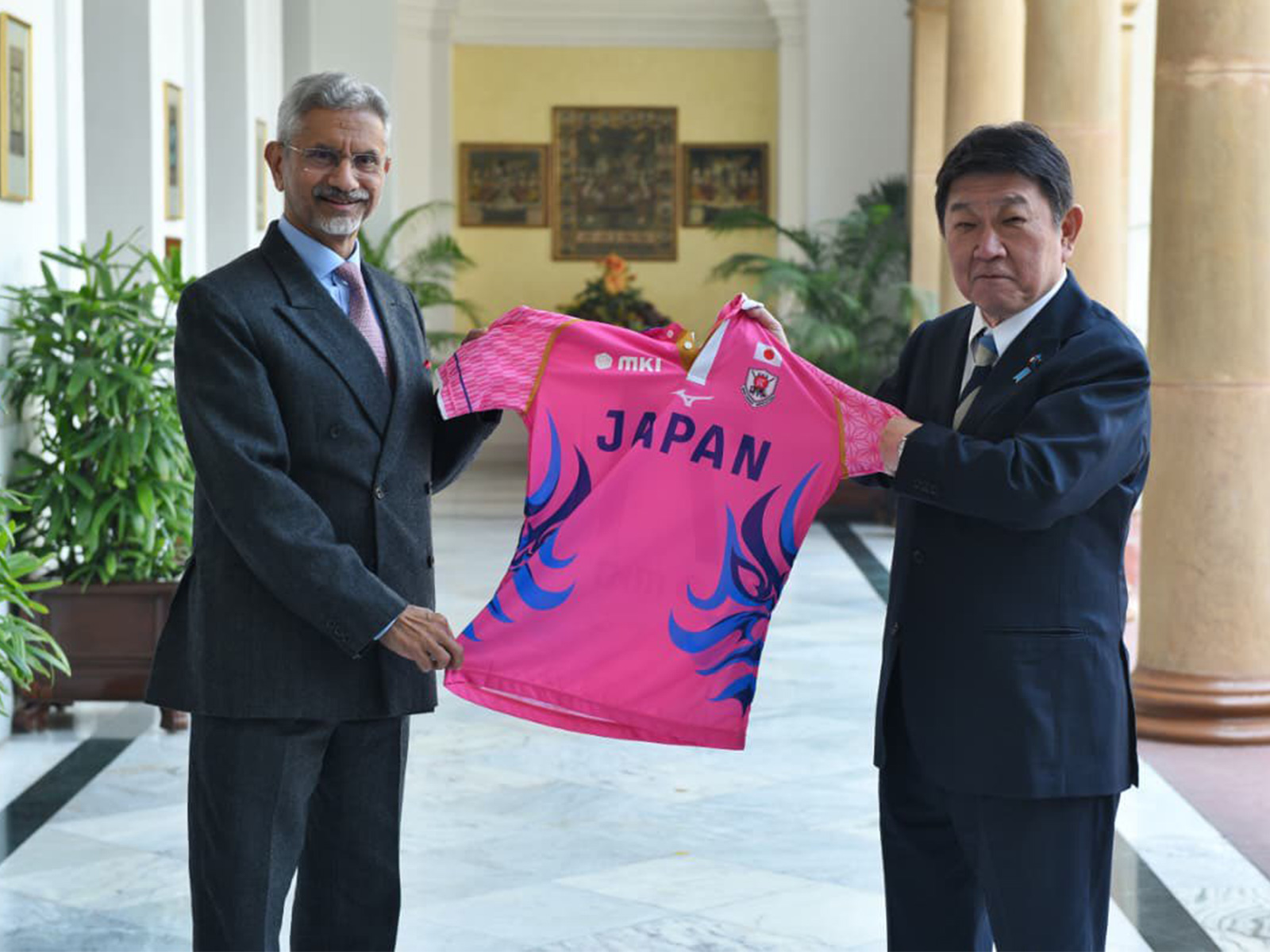 External Affairs Minister S Jaishankar with Japan’s Foreign Minister Toshimitsu Motegi (Photo: X@DrSJaishankar)