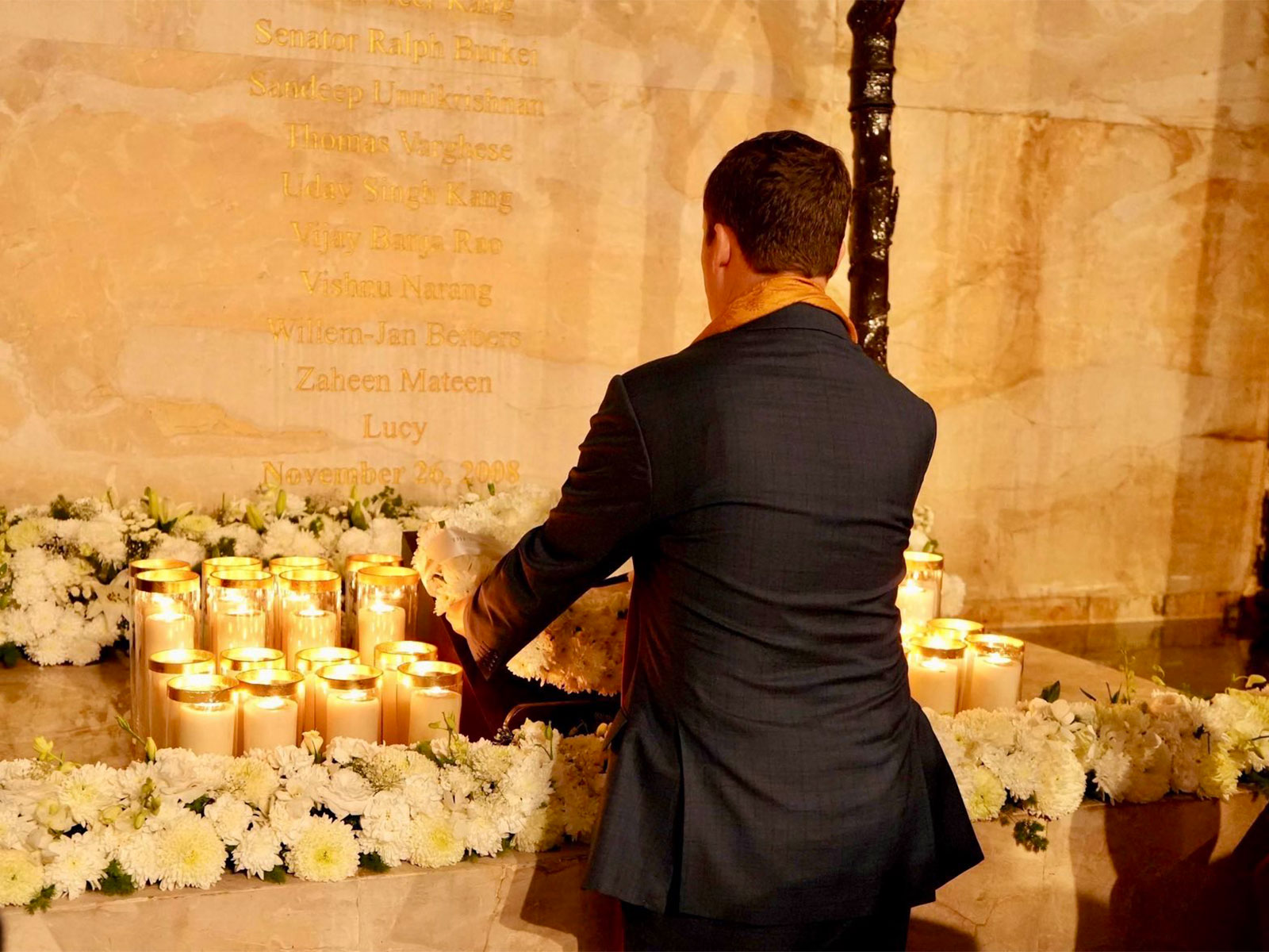 Ambassador Gor pays tributes at the 26/11 memorial (Photo/X@USAmbIndia)