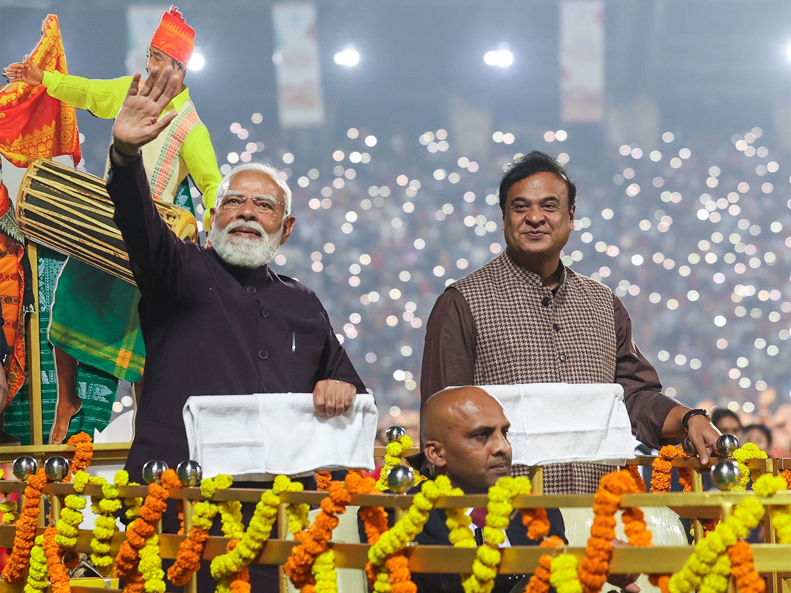 Prime Minister Narendra Modi and Assam Chief Minister Himanta Biswa Sarma (File Photo/ANI)