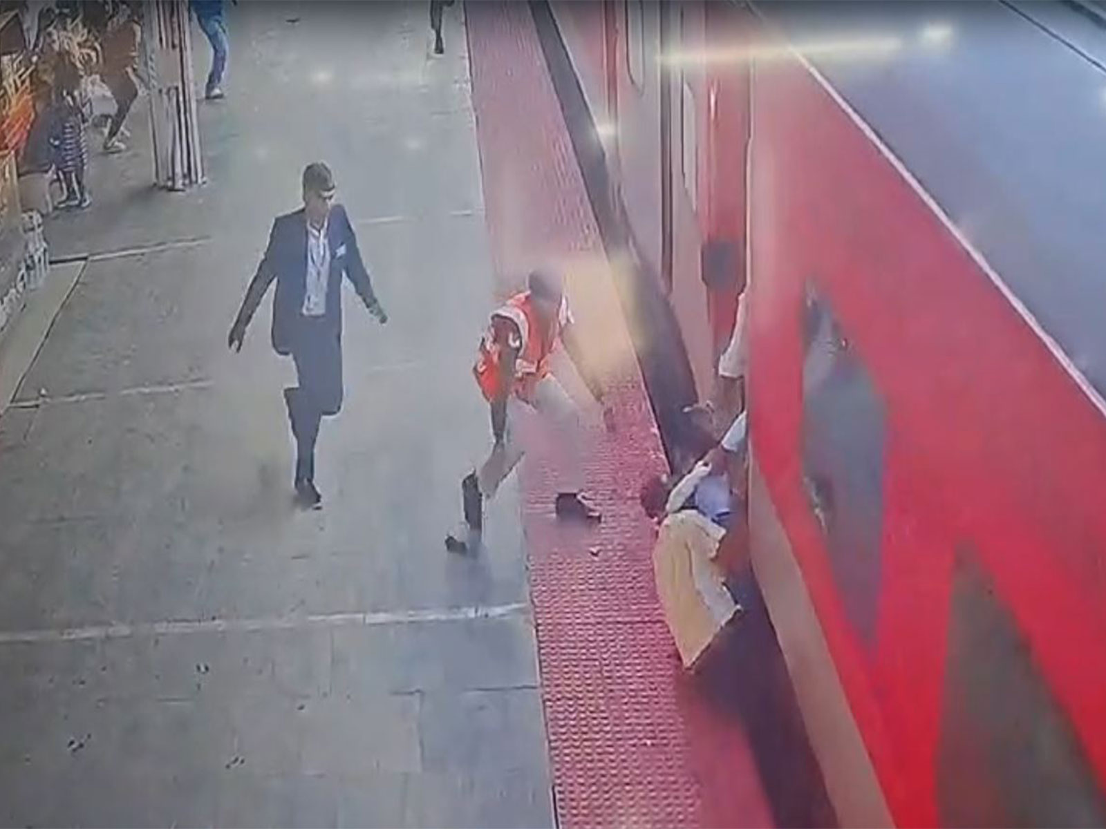 A video grab of the incident. (Photo/Northern Railway)