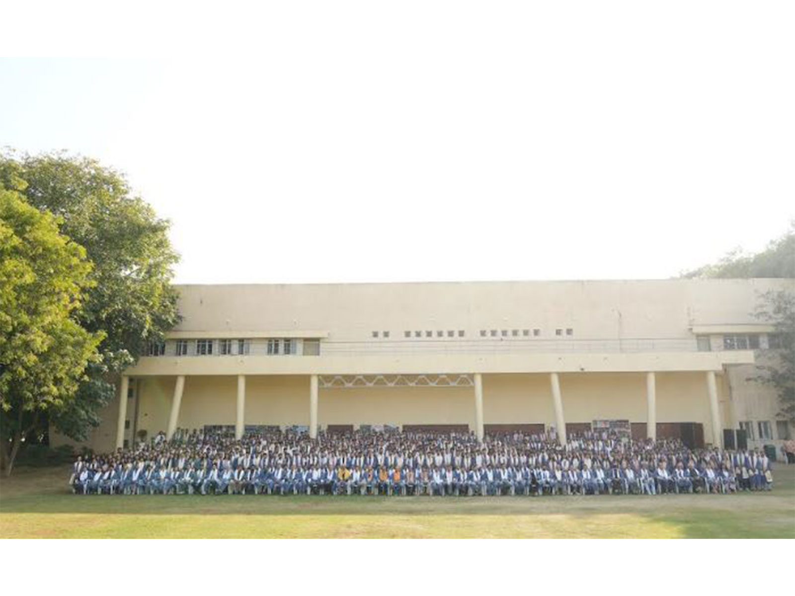 Dhirubhai Ambani University Confers 649 Degrees at its 20th Convocation Ceremony