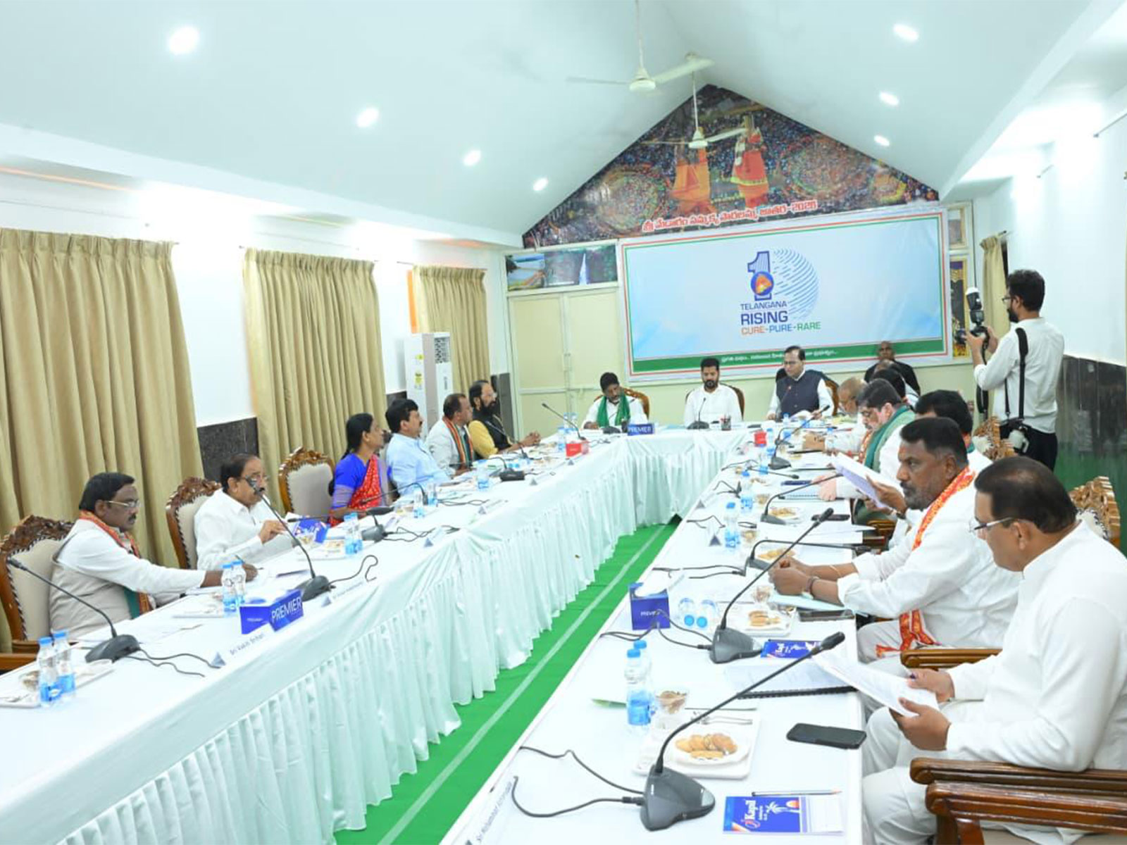 First Telangana Cabinet meeting held in Medaram (Photo: x/@revanth_anumula) First Telangana Cabinet meeting held in Medaram (Photo: x/@revanth_anumula)
