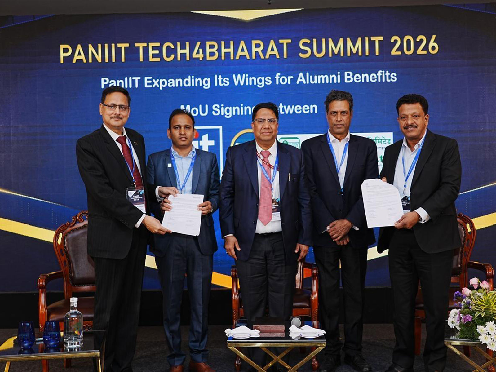 Ashok Kumar, General Secretary, Praveen Kumar, Marketing Head, Prabhat Kumar, IRS, Chairman, Rajeev K Singh, General Secretary IIT Roorkee, Romon Sebastian Louis, Director, Service Business, Balmer Lawrie (Photo/Release)