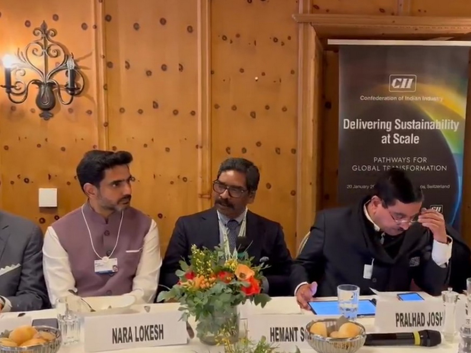 Jharkhand CM Hemant Soren along with Andhra Minister Nara Lokesh and Union Minister Pralhad Joshi in Davos (Photo/X/@HemantSorenJMM)  