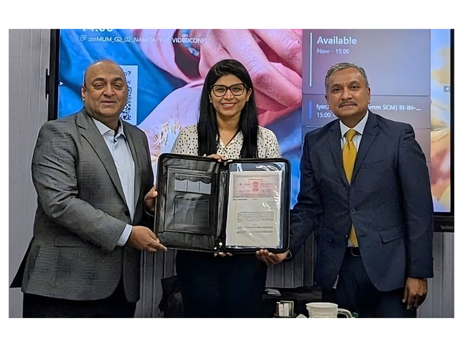 (L-R) Rajaram Narayanan, CEO-Animal Health Viyash Scientific Limited, Meenal Gauri, GM and Head of Human Pharma, Boehringer Ingelheim India, Dr. Vinod Gopal, Head of Animal Health, Boehringer Ingelheim India