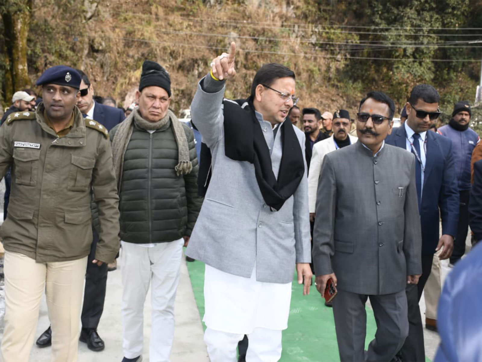 Uttarakhand CM Pushkar Singh Dhami inspects Dunikhal–Ratighat (Padli) road construction work. (Photo/X@pushkardhami)