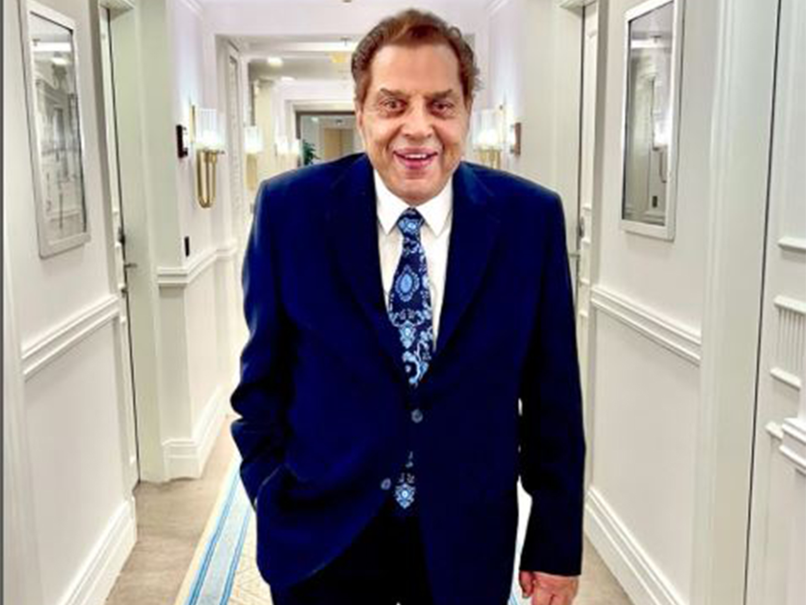Legendary actor Dharmendra (Images source: Instagram/ @aapkadharam)