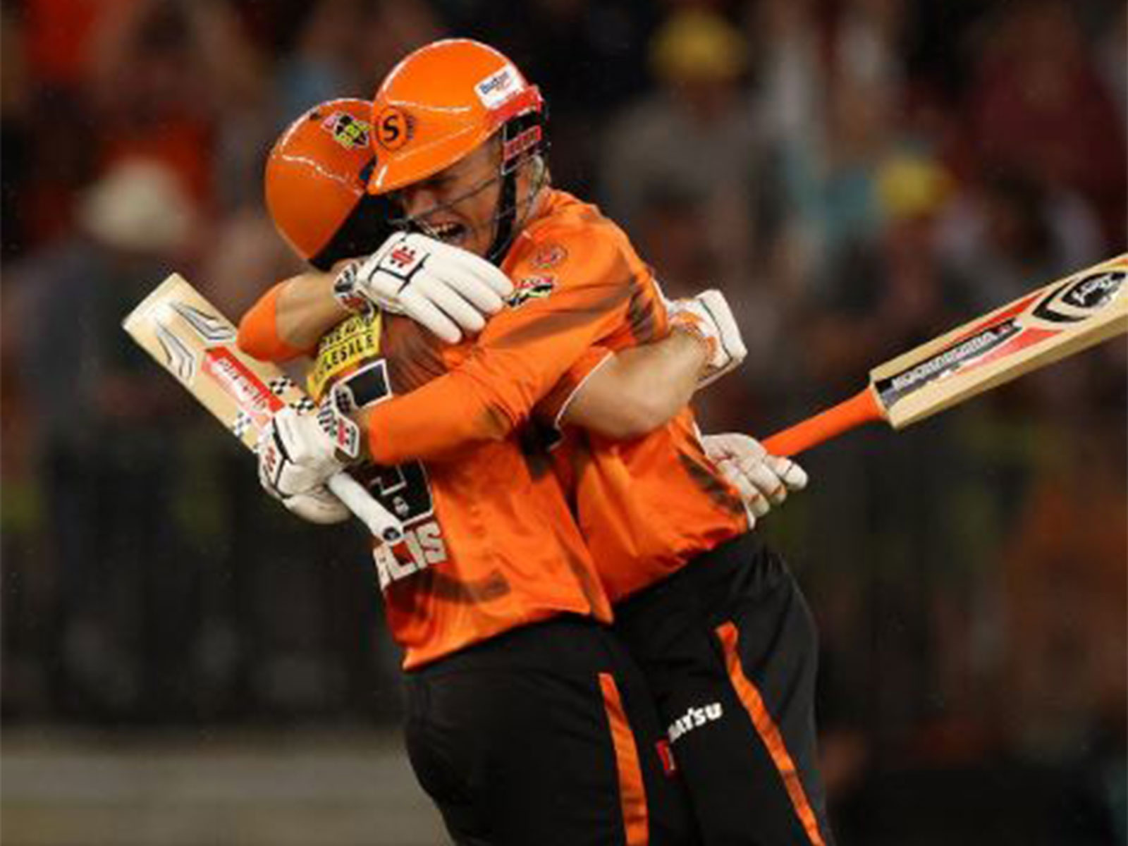 Perth Scorchers players celebrating (Photo: X/@BBL)
