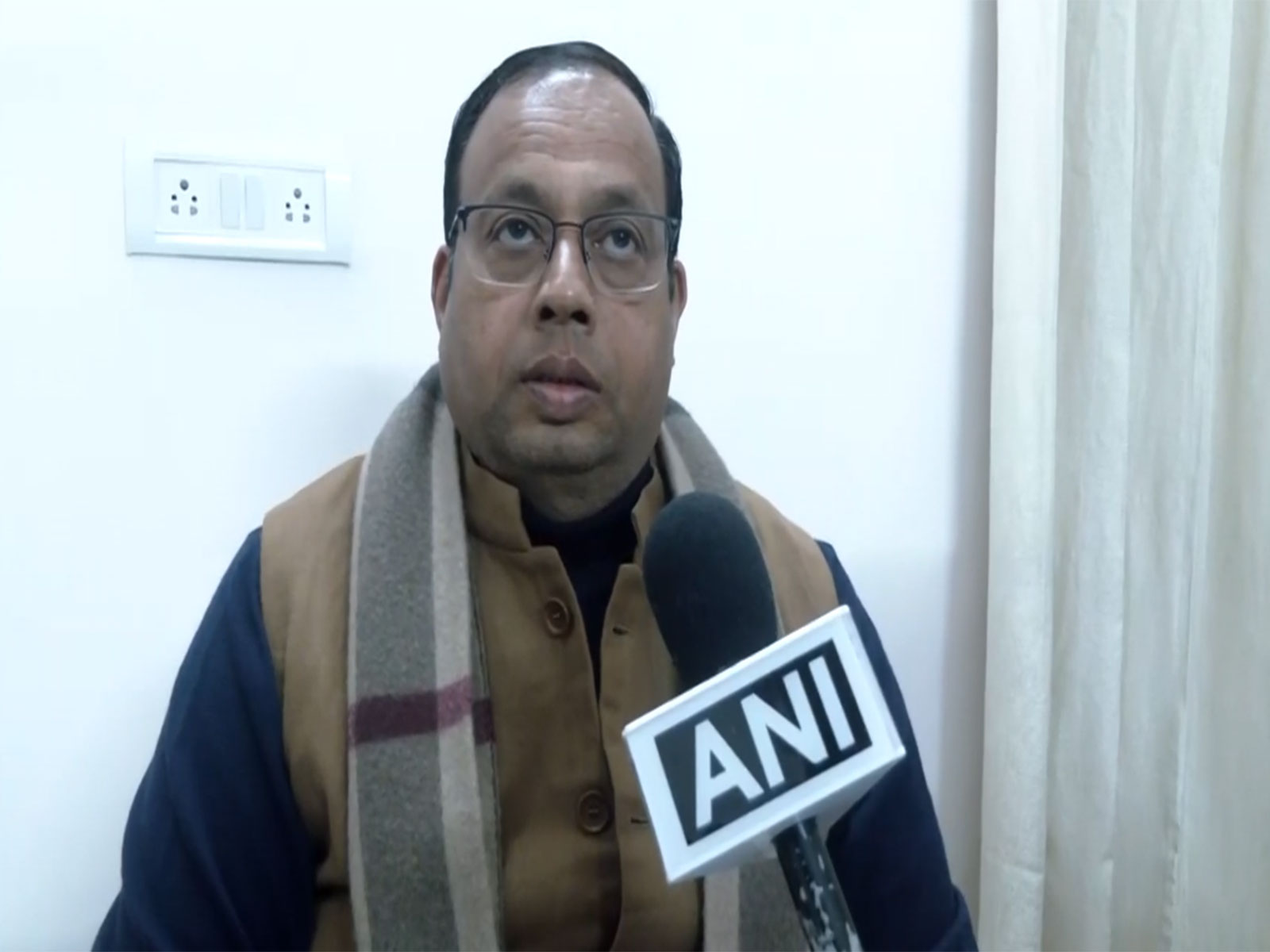 Chairman of the Shri Badrinath-Kedarnath Temple Committee Hemant Dwivedi (Photo/ANI)