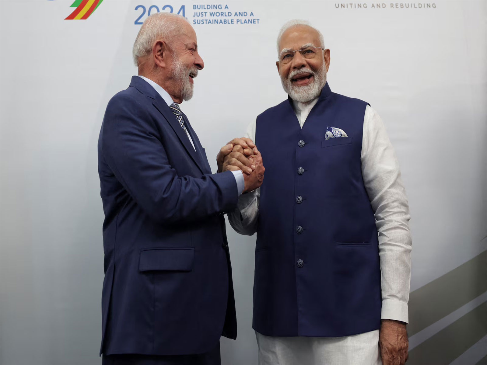 Brazil President Luiz Inacio Lula da Silva meets PM Narendra Modi during a bilateral meeting on the sidelines of the G20 Summit in Rio de Janeiro, Brazil. (Photo/Reuters)