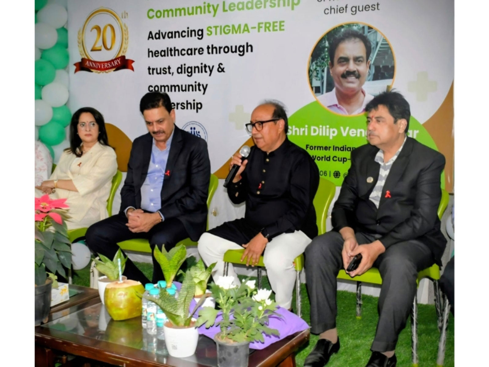 Mrs Manaali Vengsarkar, Shri Dilip Vengsarkar, Dr Arun Khanna, Shri Rajesh Agarwal