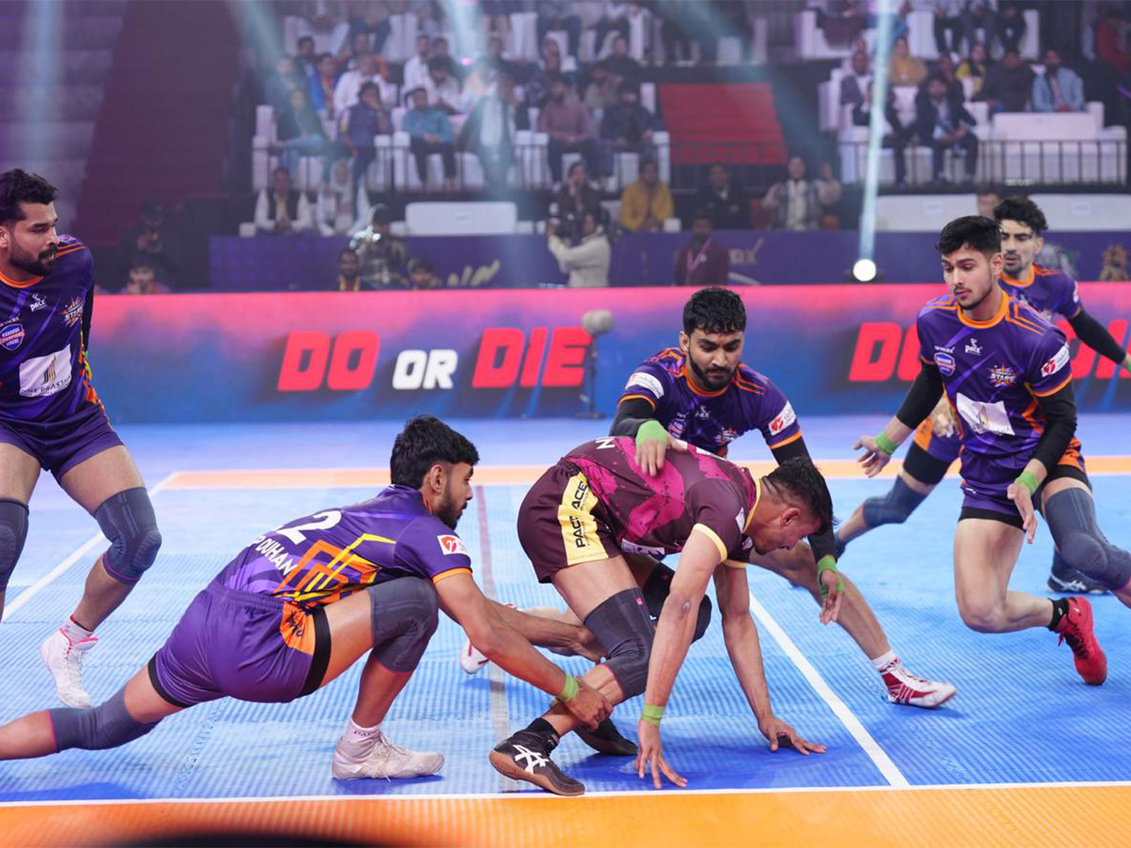 Karnal Kings and Sonipat Stars players in action. (Photo: KCL)