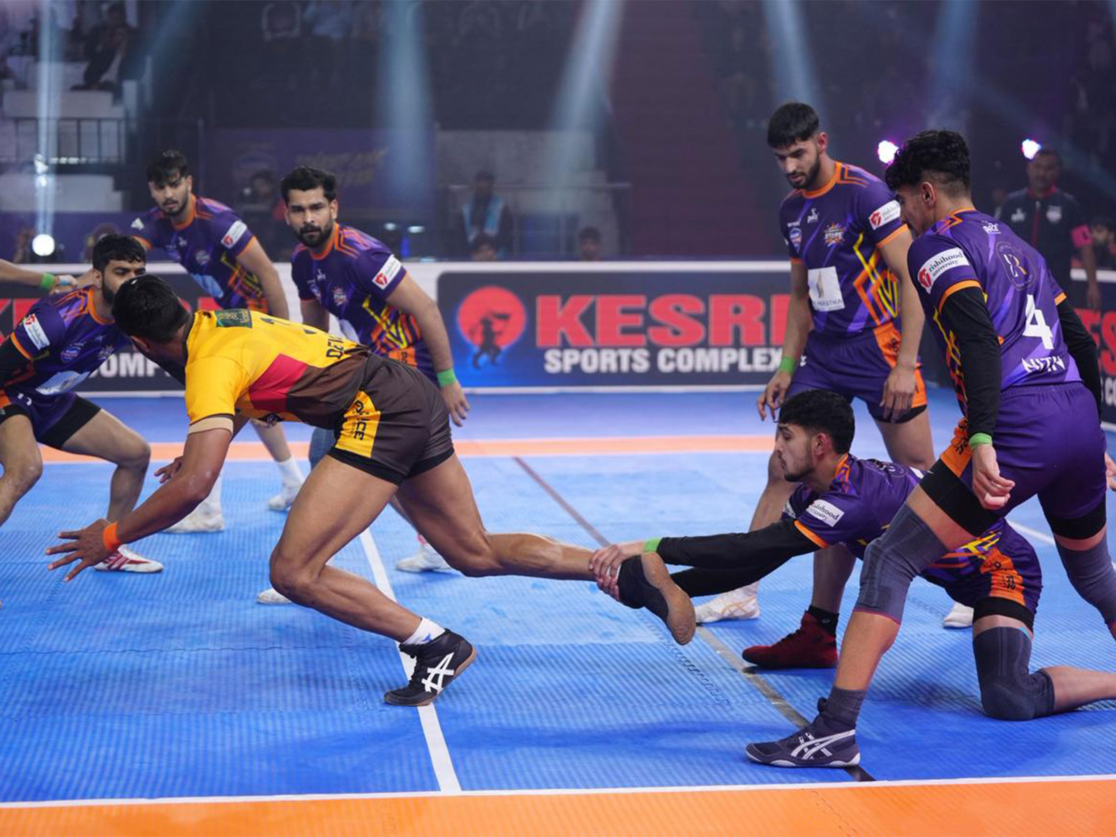 Sonipat stars outshine Bhiwani Bulls; Karnal Kings defeat Faridabad Fighters. (Photo: KCL)