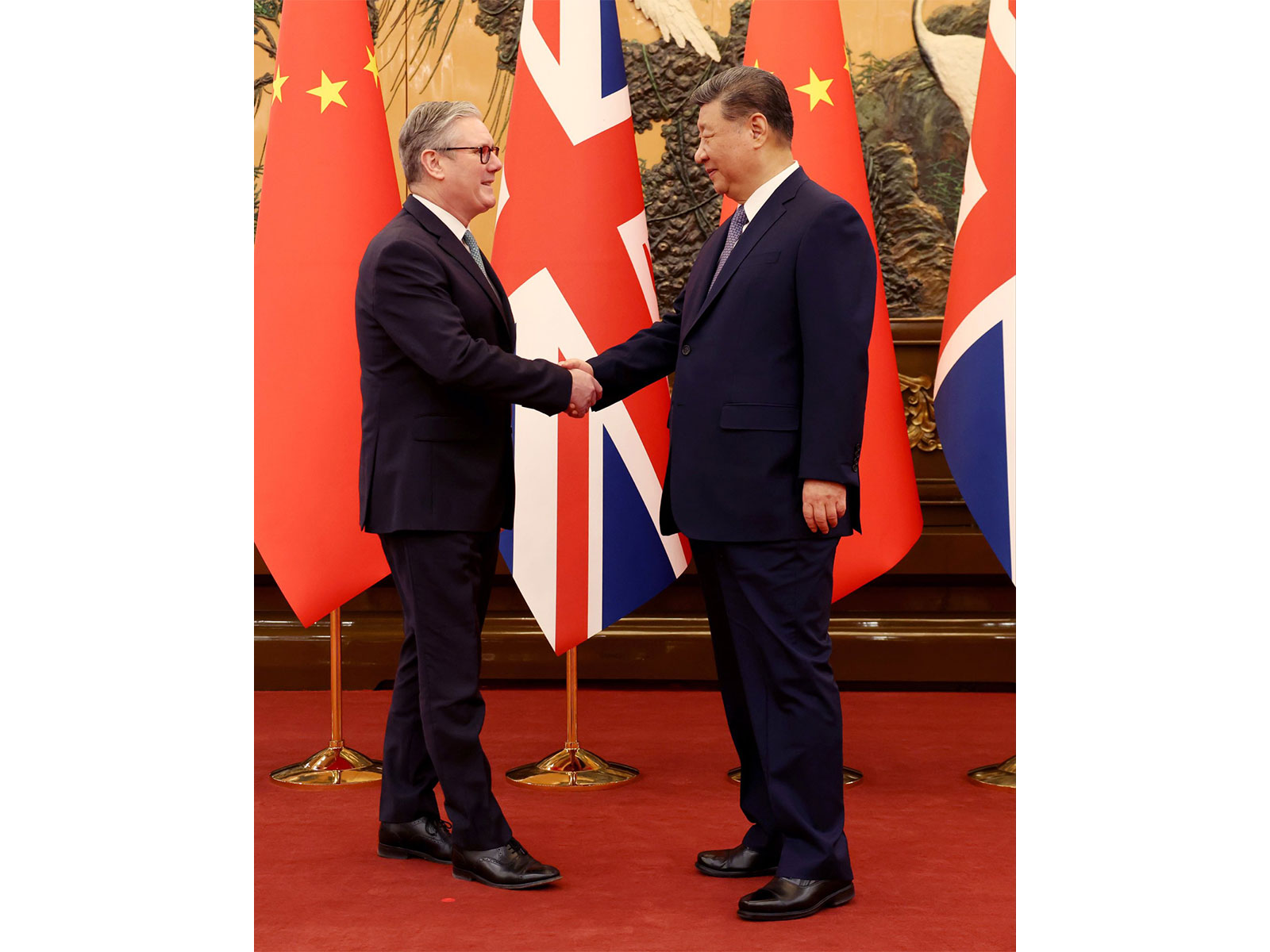 UK PM Keir Starmer with Chinese President Xi Jinping (Photo/X@Keir_Starmer)