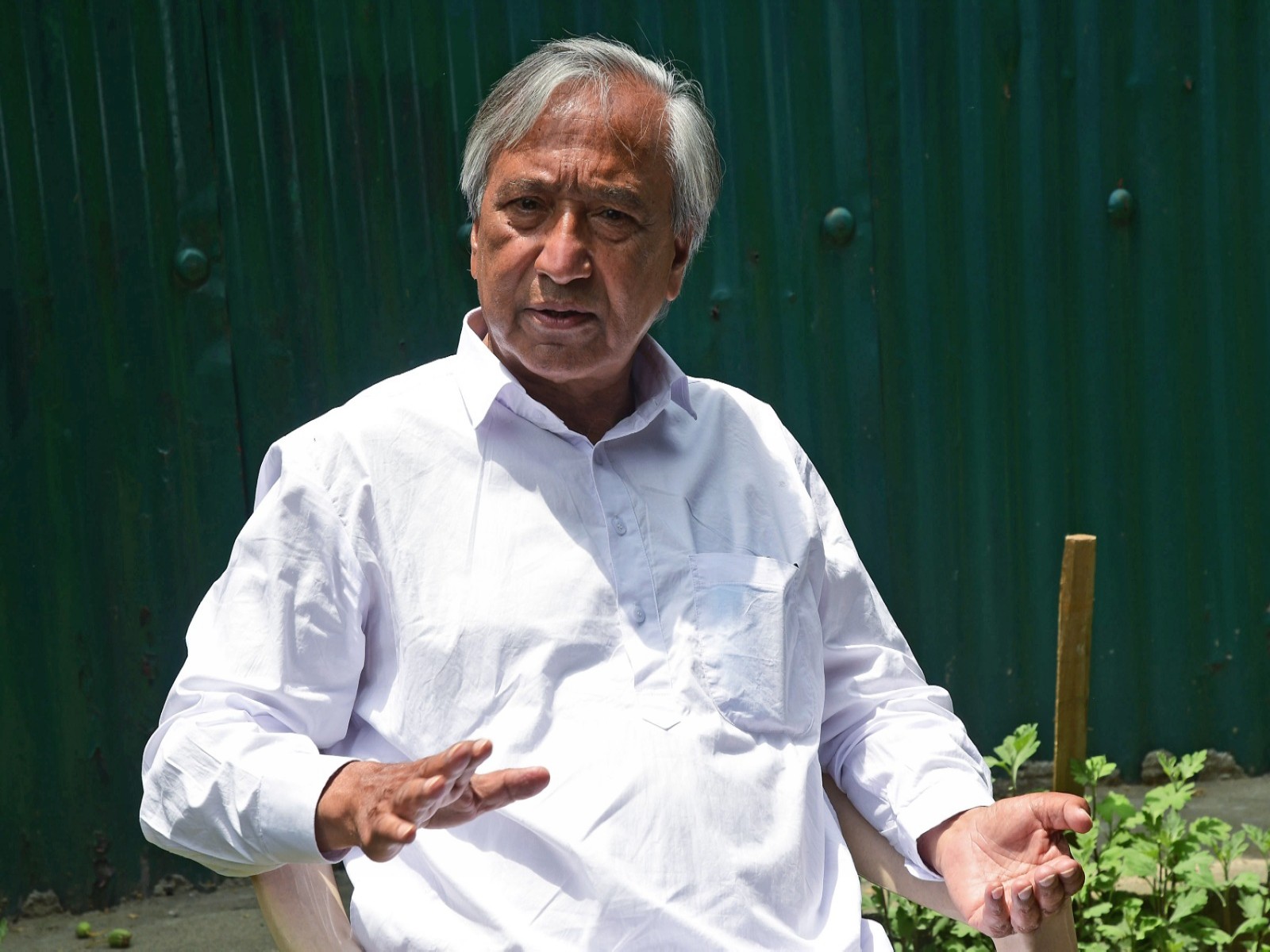 CPI(M) leader MY Tarigami (Photo/ANI)