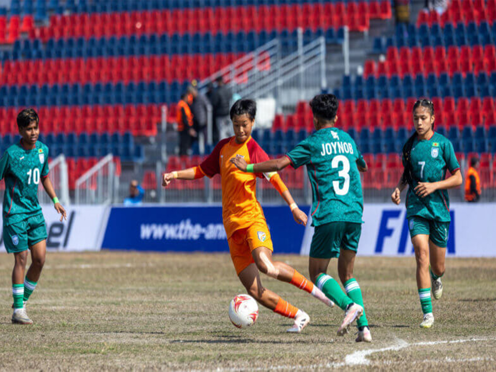 India and Bangladesh teams in action. (Photo: AIFF Media)