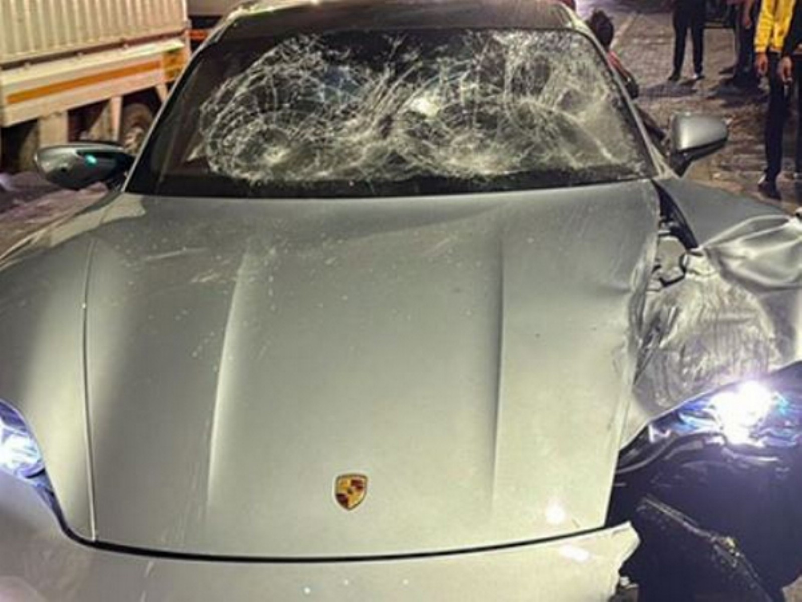 The mangled luxury car after the accident (Filephoto/ANI))