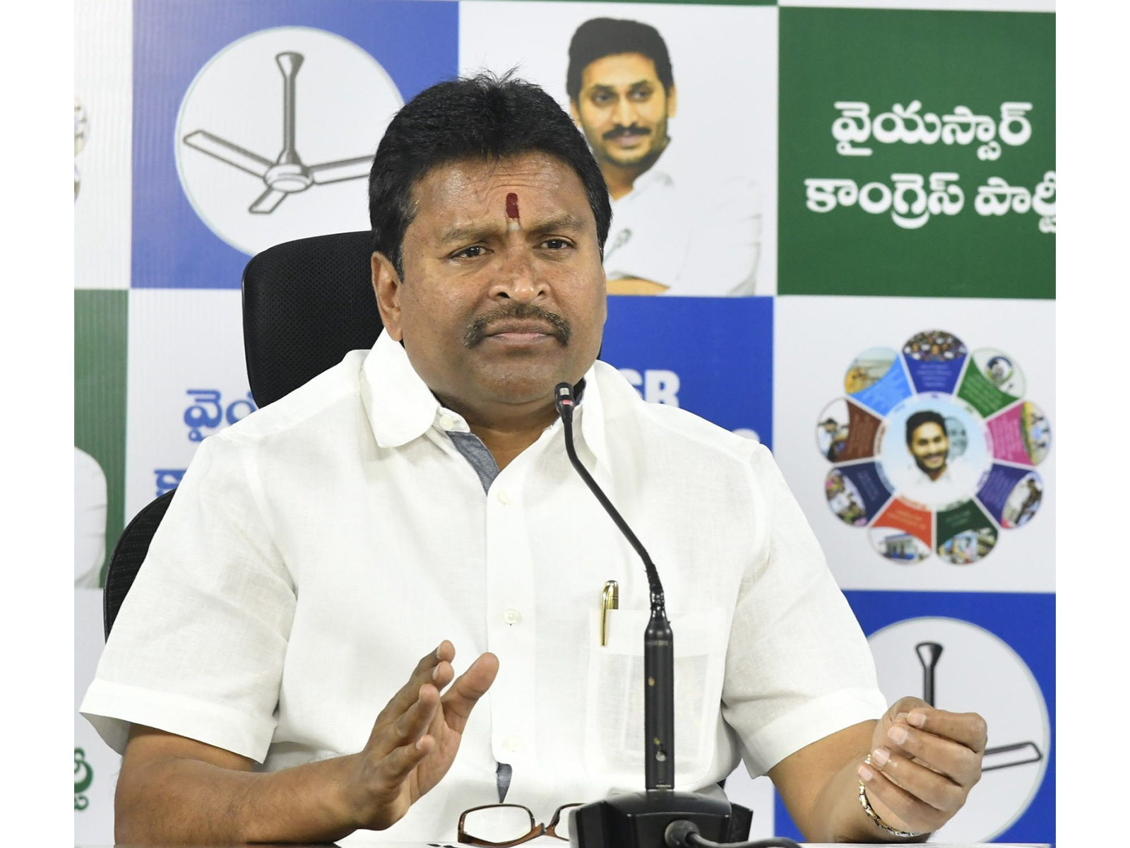 Former Minister Vellampalli Srinivasa Rao. (Photo/ANI)