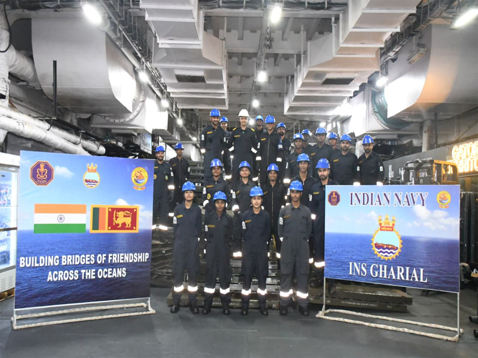 
    Indian Navy delivers Bailey Bridges to Sri Lanka
    