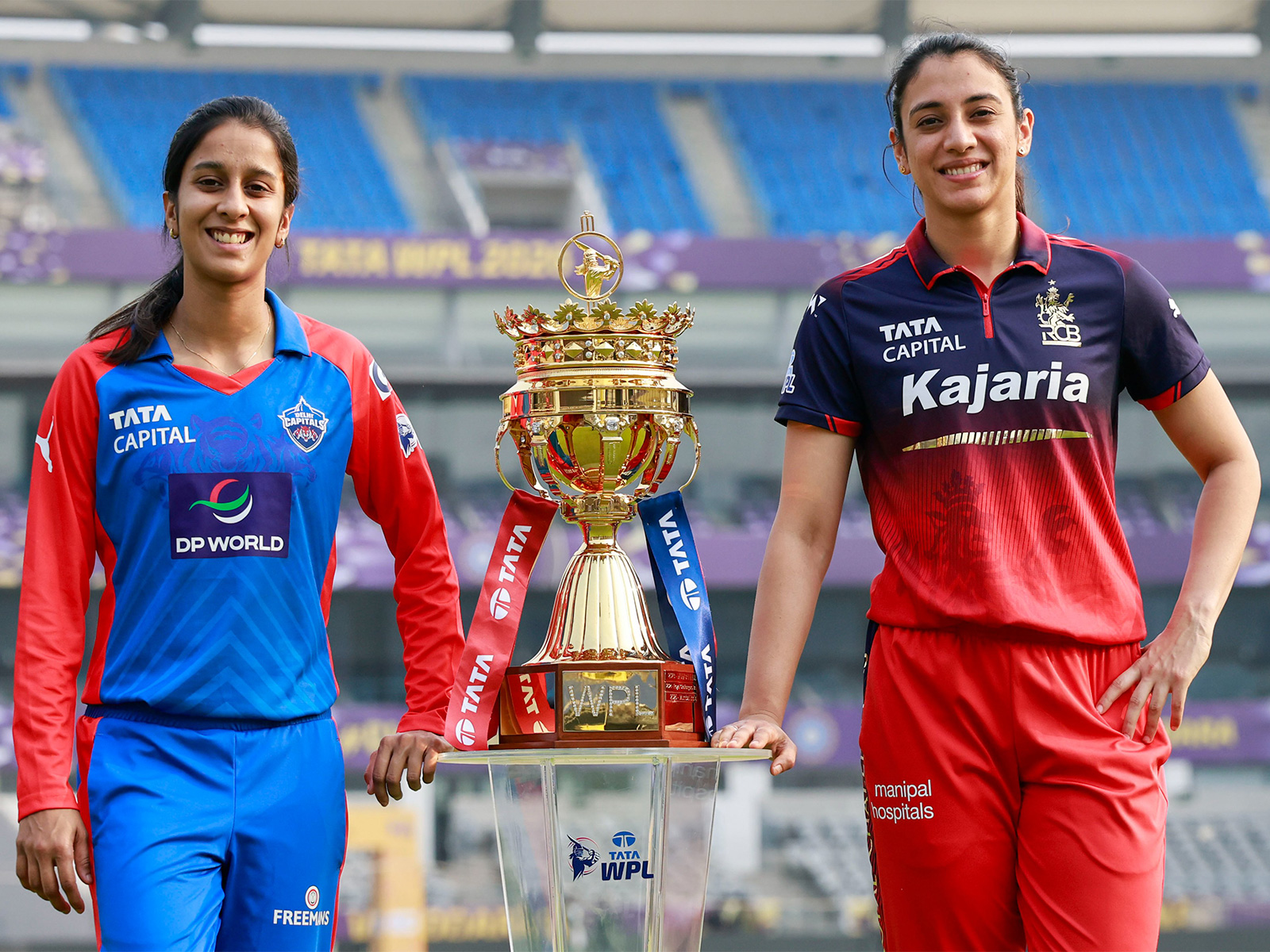 DC skipper Jemimah Rodrigues and RCB skipper Smriti Mandhana. (Photo: @wplt20 X)