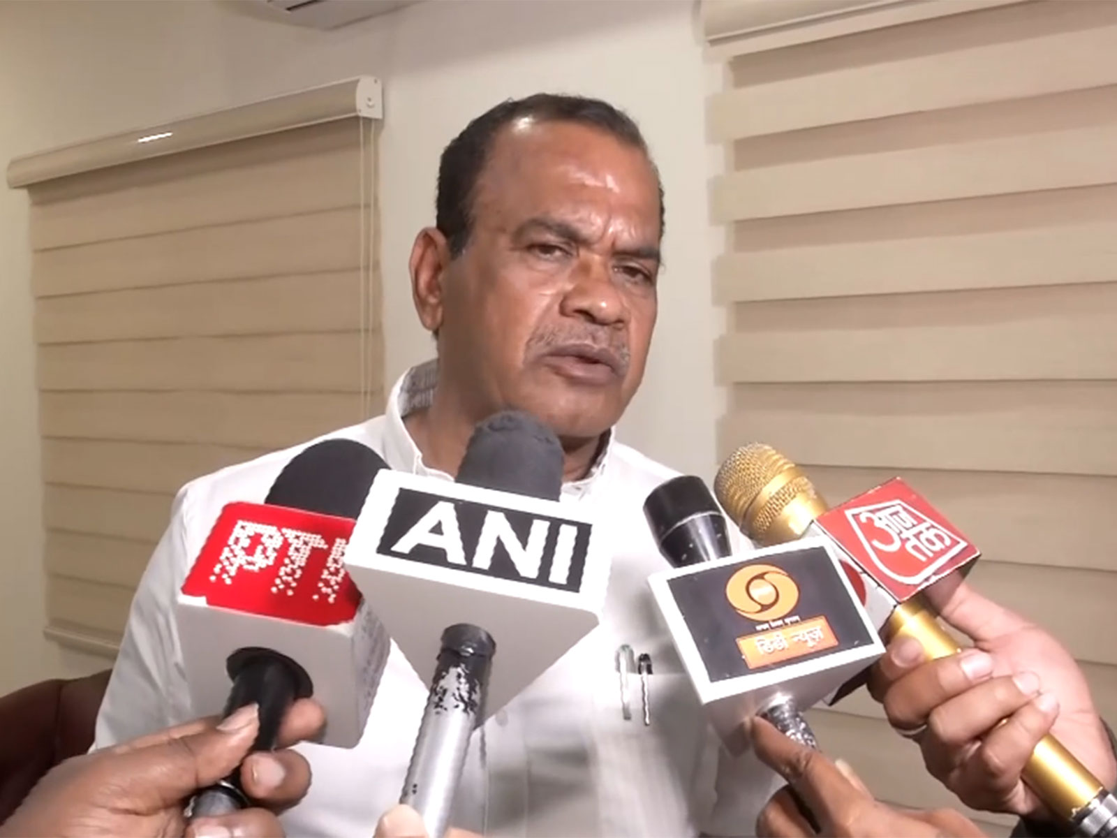 Telangana Roads and Buildings Minister Komatireddy Venkat Reddy (Photo/ANI)