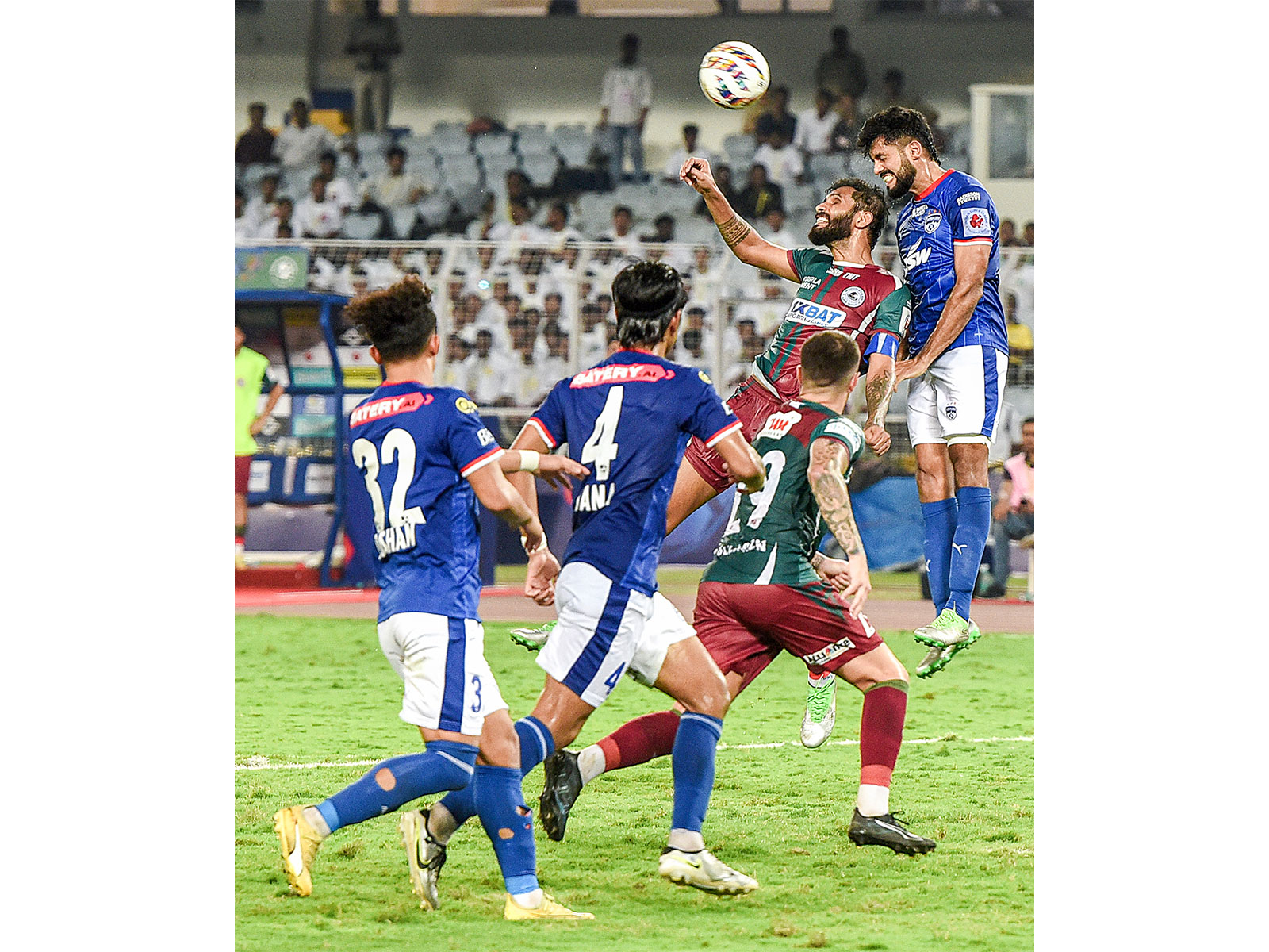 Mohun Bagan Super Giant and Bengaluru FC players in action during an ISL match (ANI)