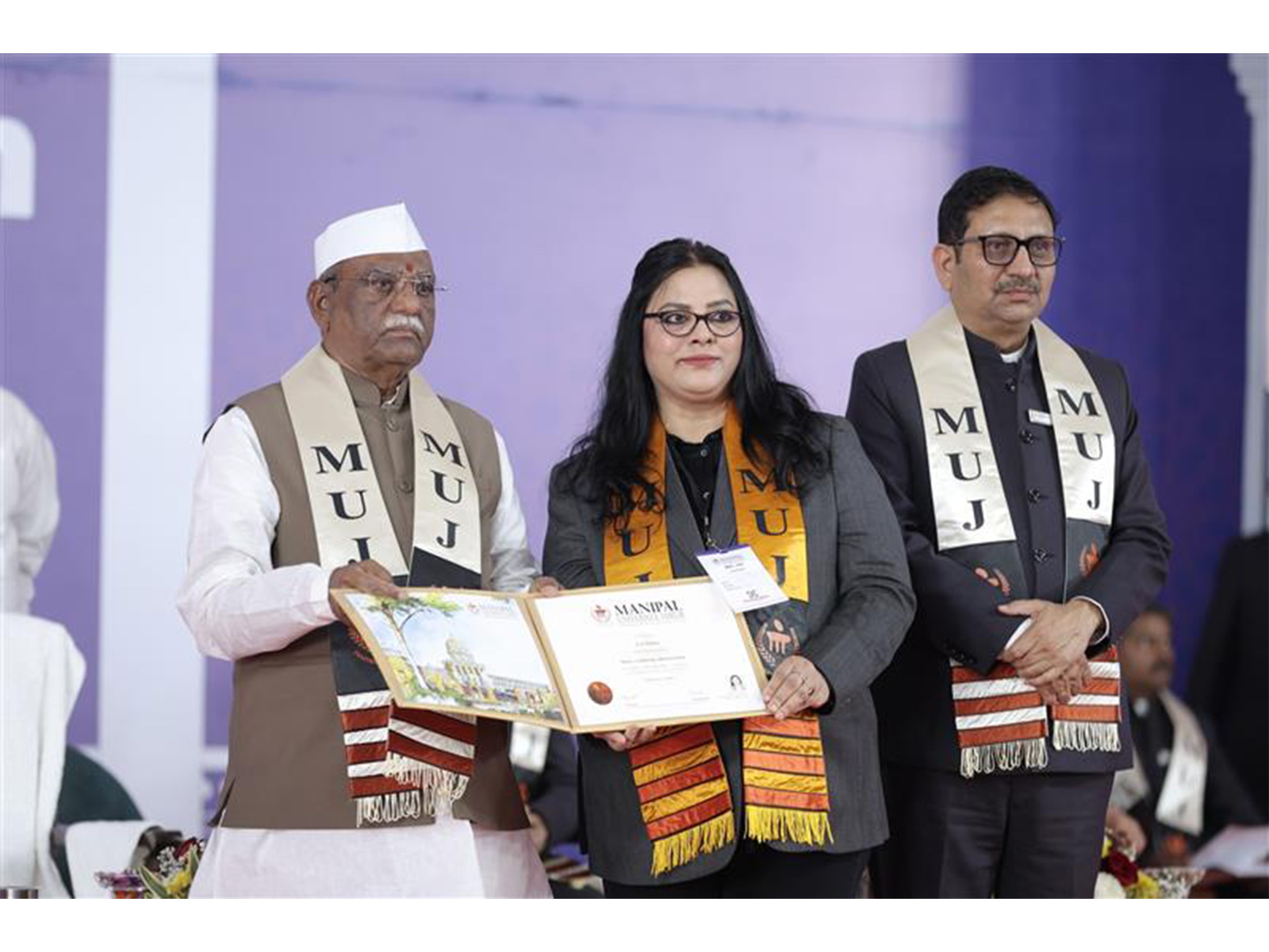 MUJ Online's 5th Convocation: Celebrating Excellence in Digital Learning MUJ Online's 5th Convocation: Celebrating Excellence in Digital Learning