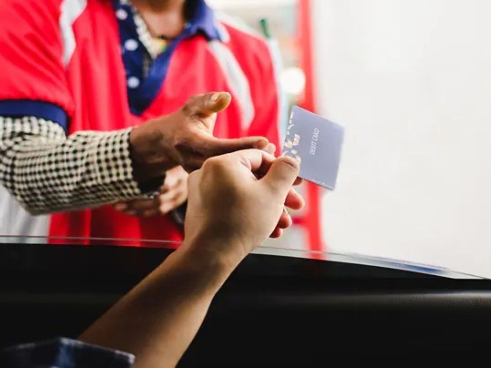 Why Fuel Credit Cards Continue to Matter Despite Changing Reward Structures?