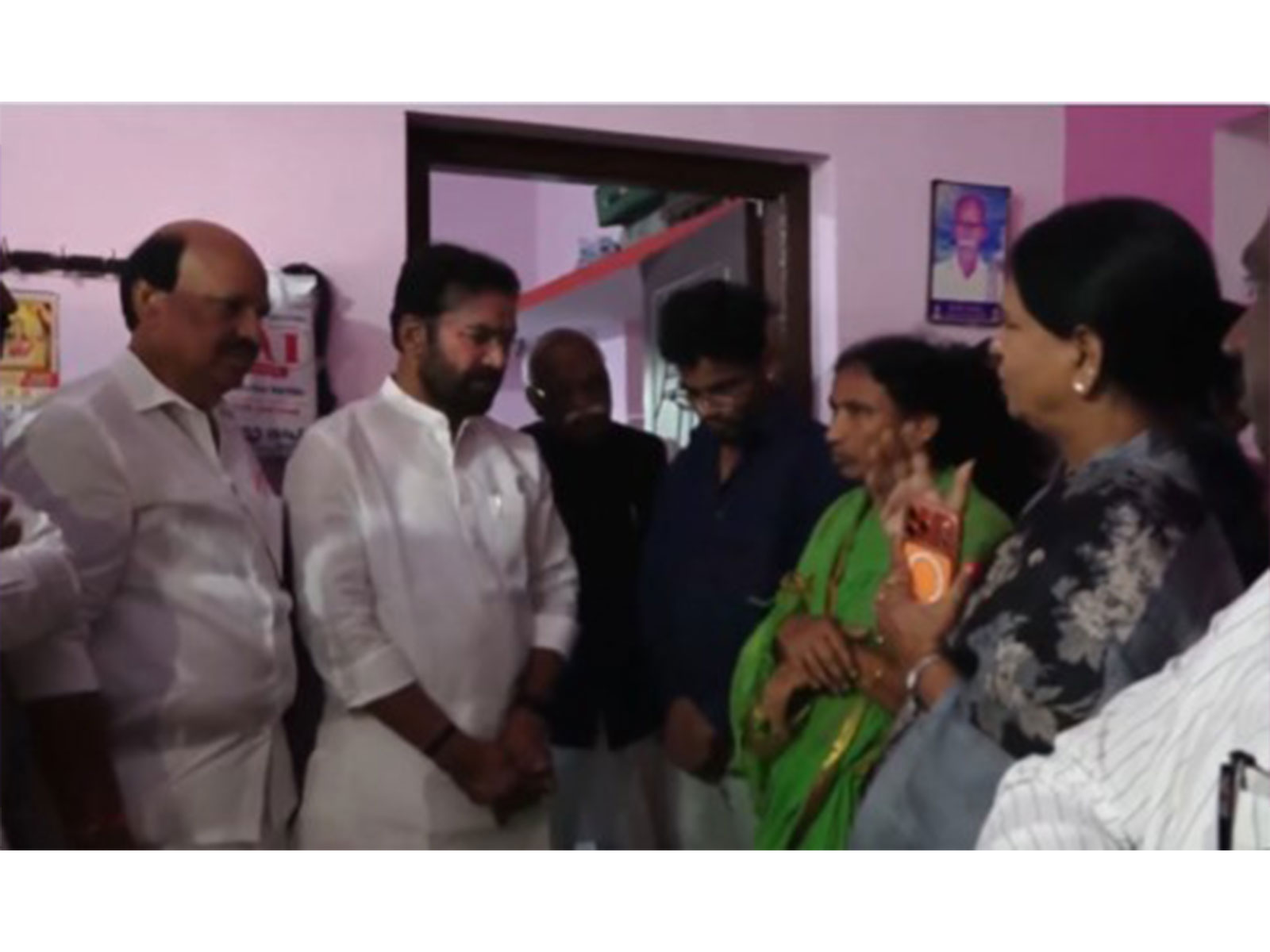 Union Minister G Kishan Reddy meets Mahadevappa family members (Photo/ANI)
