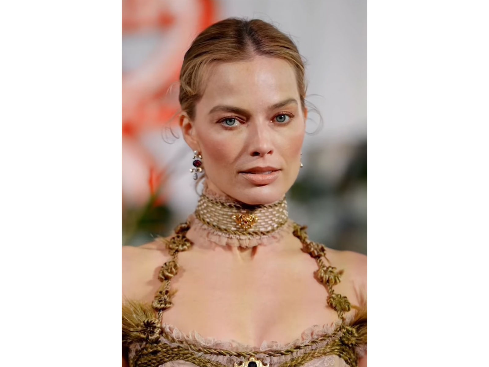 Margot Robbie (Photo/Instagram/@wutheringheightsmovie)