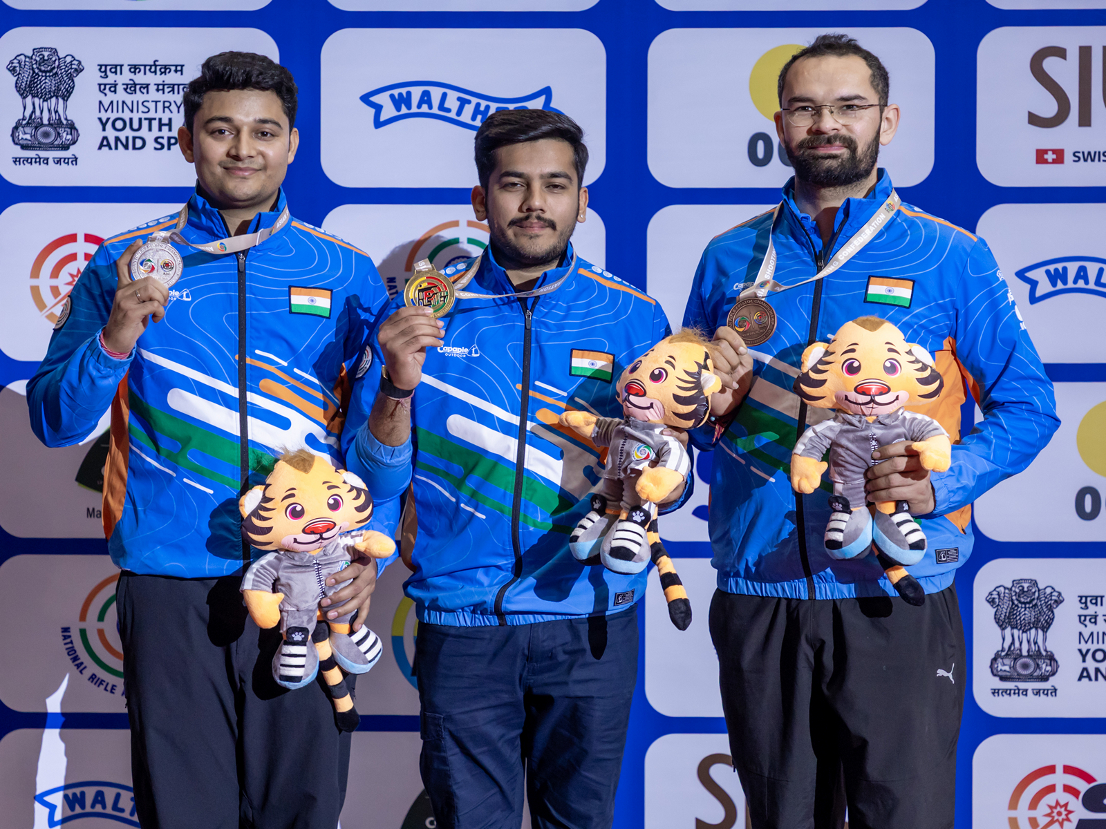 Aishwary leads Indian clean sweep in 50m Rifle 3 positions