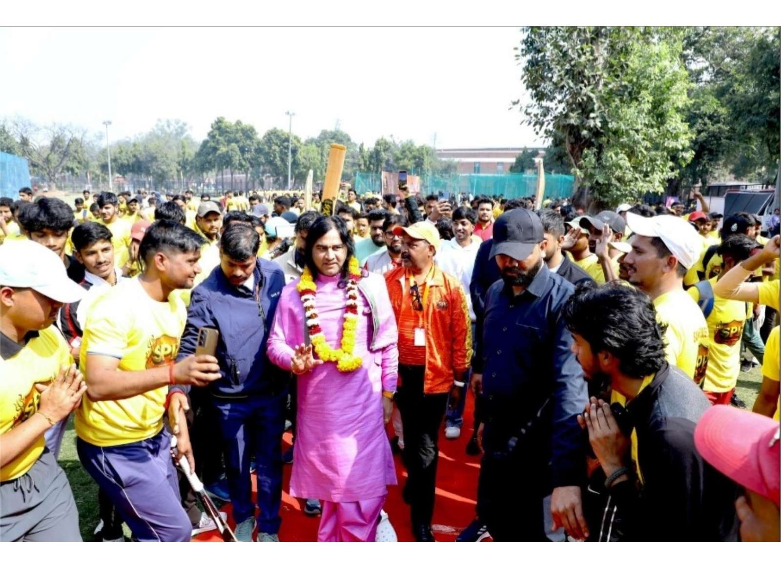 Sanatan Premier League Gets Strong Response Across the Country, Huge Crowd Seen in Delhi