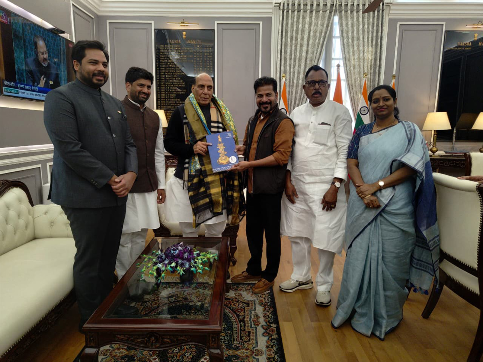 Telangana CM Revanth Reddy meets Defence Minister Rajnath Singh in Delhi (Photo/@revanth_anumula)