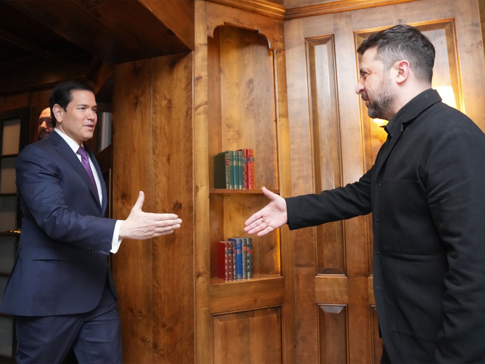 US Secretary of State Marco Rubio with Ukrainian President Volodymyr Zelenskyy (Photo/@SecRubio)