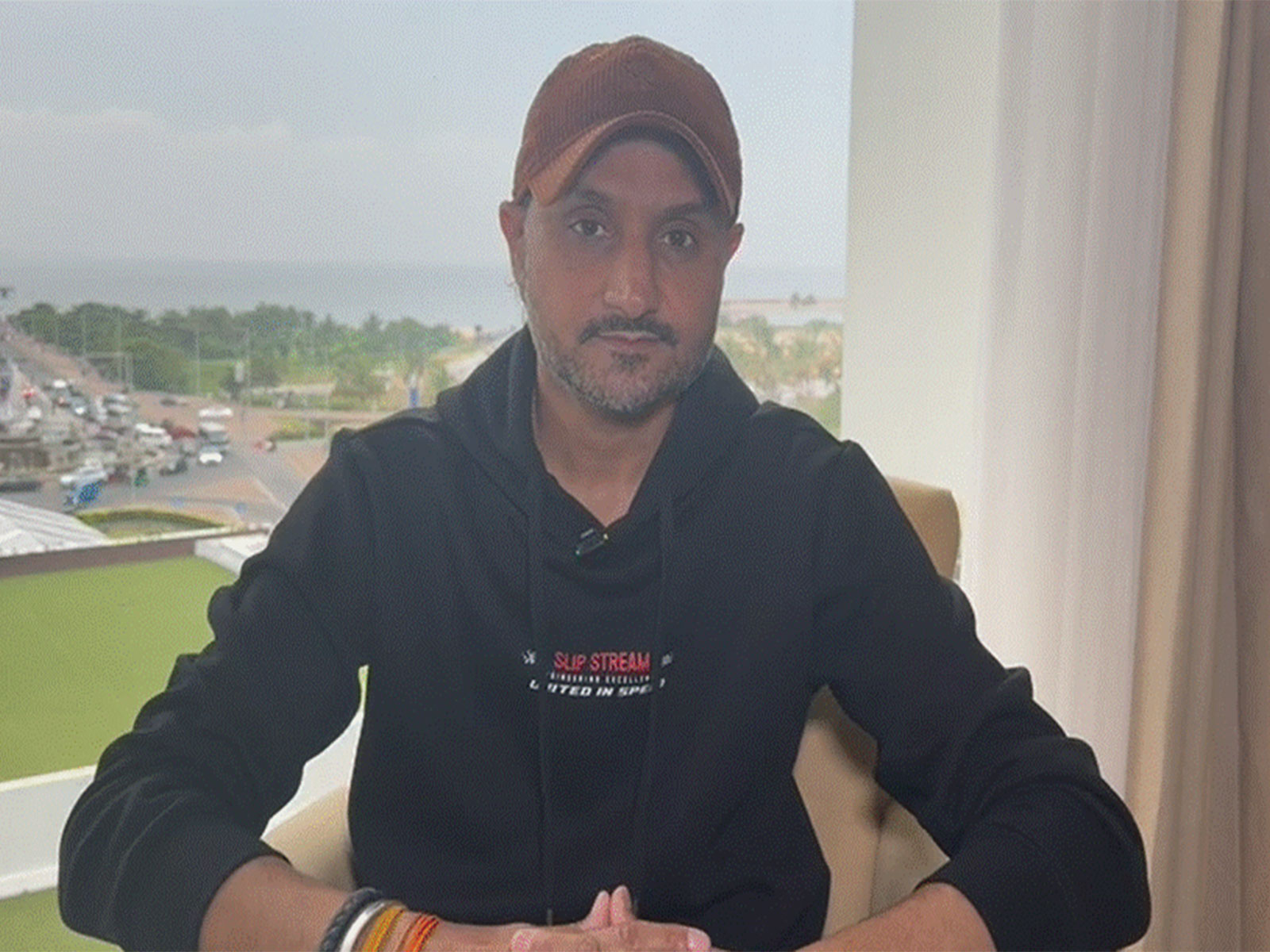 Harbhajan Singh Blasts Amir Over 'Slogger' Jibe at Abhishek Sharma | Quick Digest